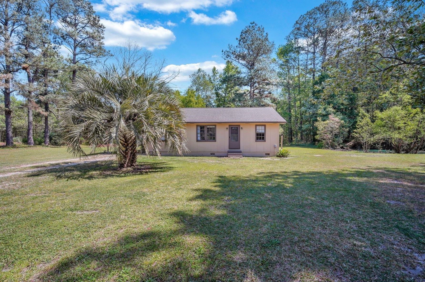 12478 Sniders Hwy, Moselle, SC 29929