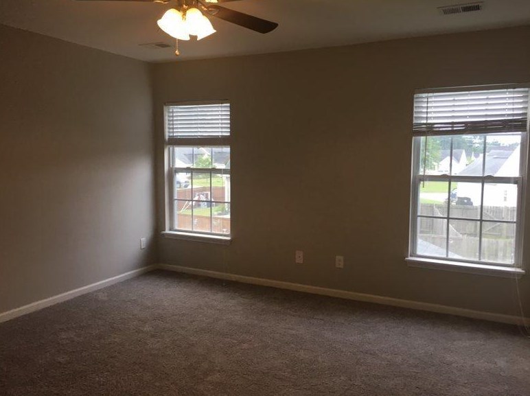 209 Avonshire Dr, Summerville SC  29483-7356 exterior