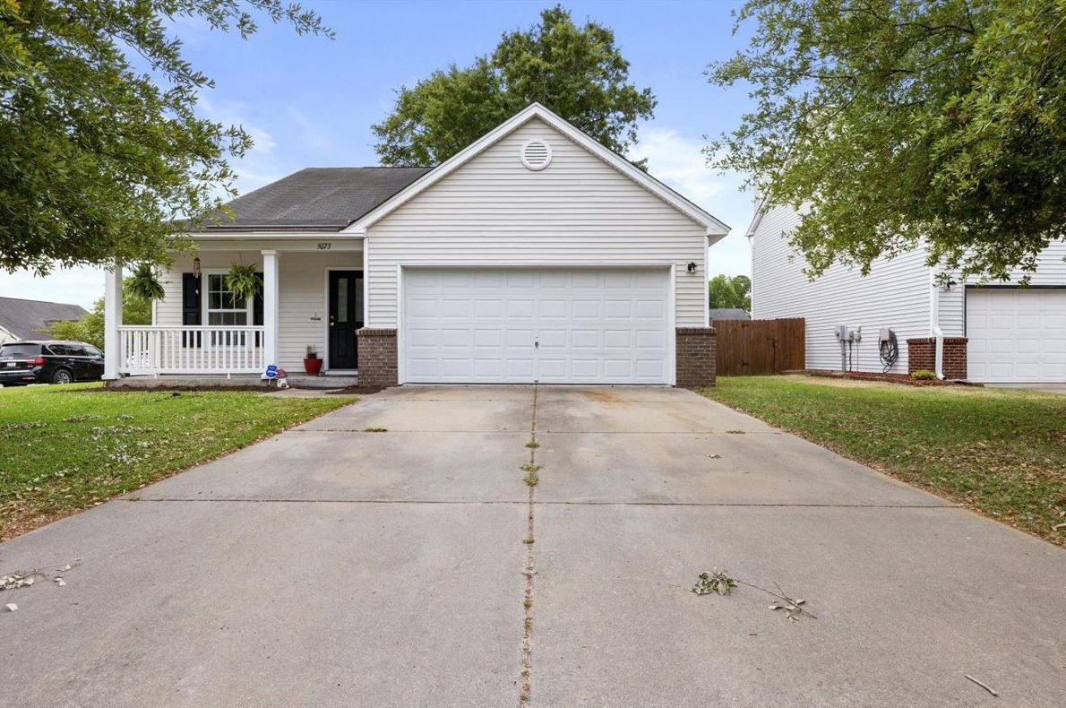 5073 Ballantine Dr, Summerville, SC 29485-8898