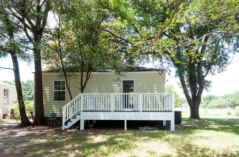 3645 Azalea Dr, Charleston SC  29405-7631 exterior