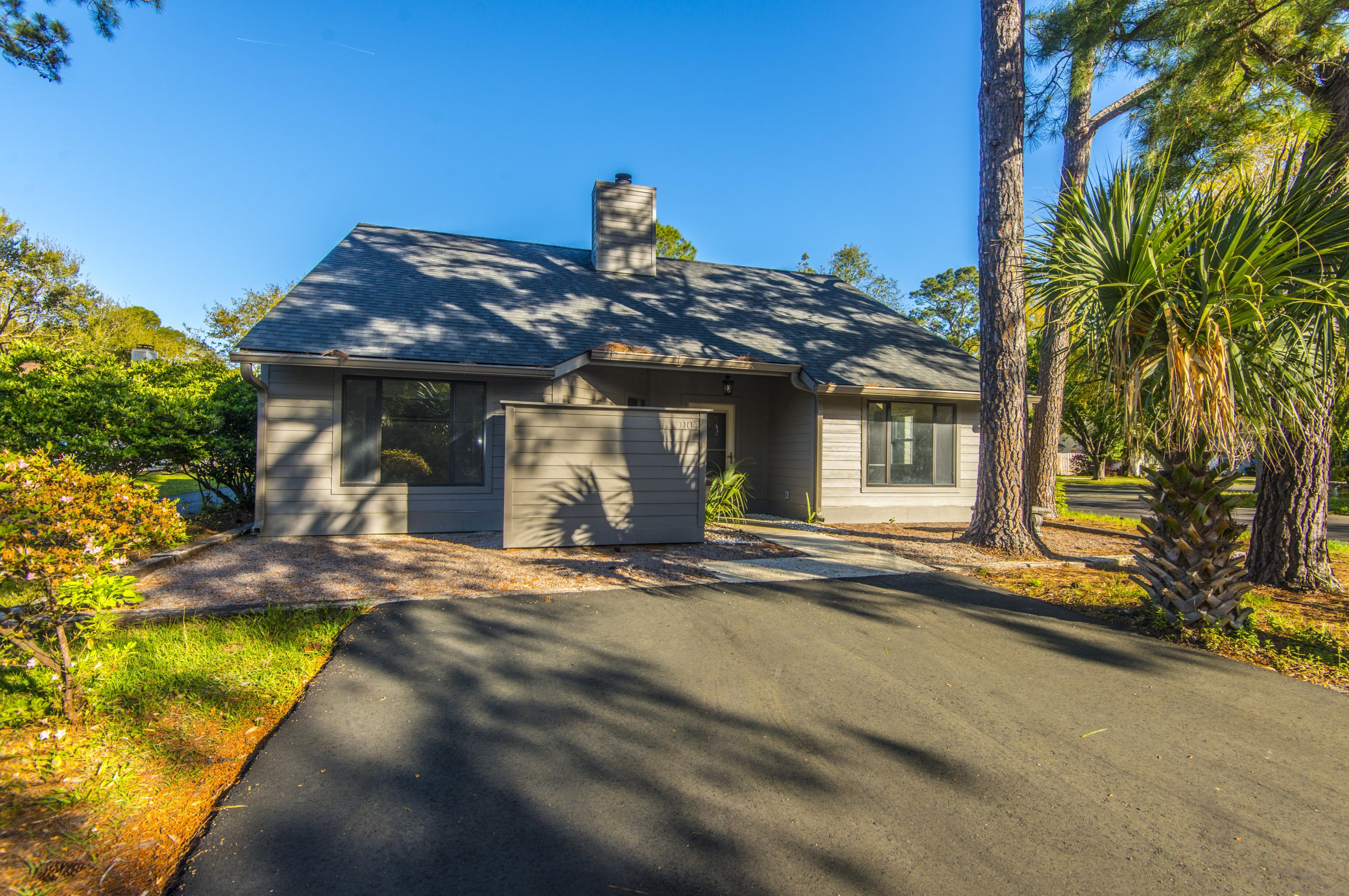 1104 Daffodil Ln, Mount Pleasant, SC 29464