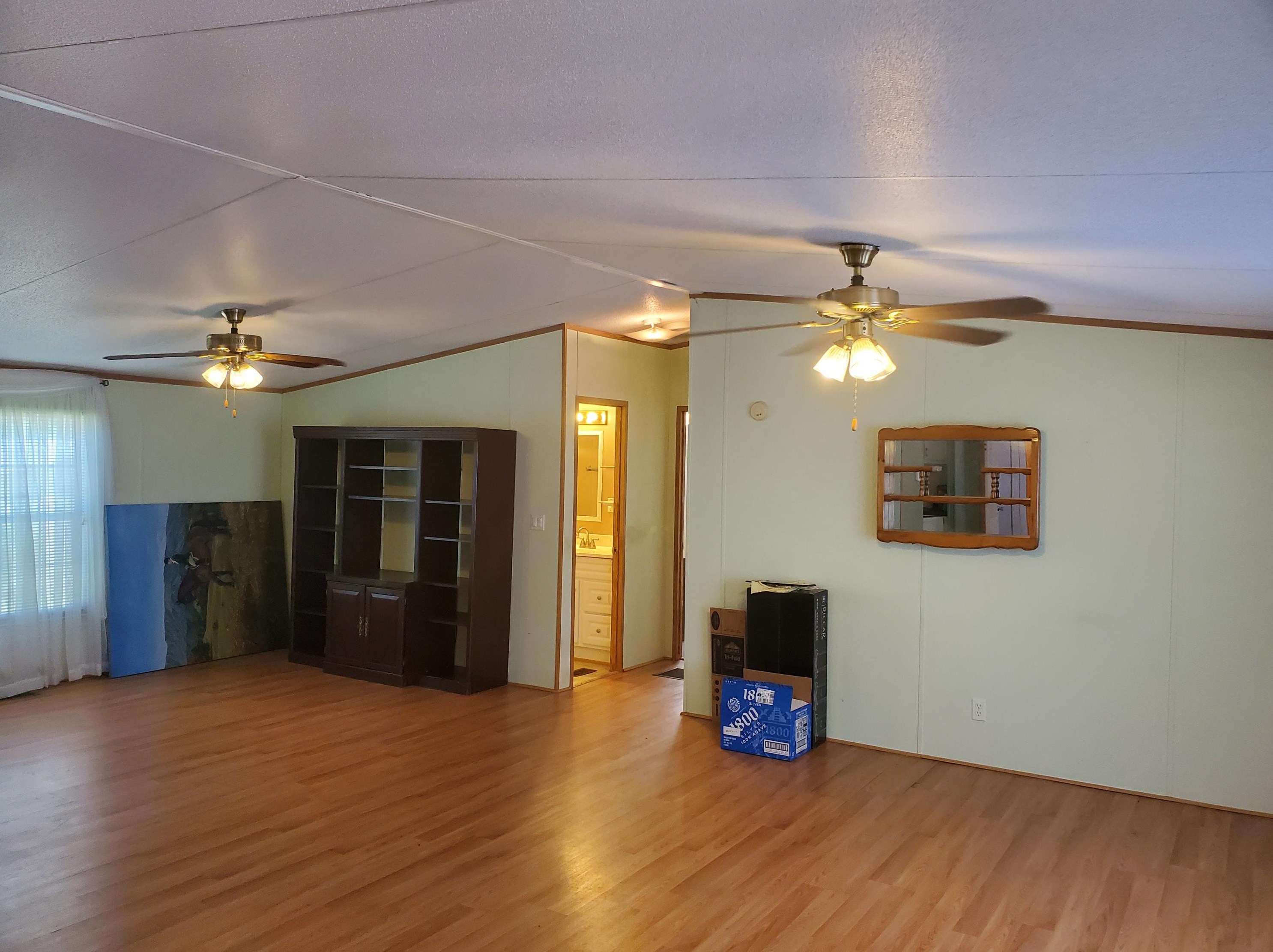 817 Catawba Hill Ct, Walterboro, SC 29488-6690
