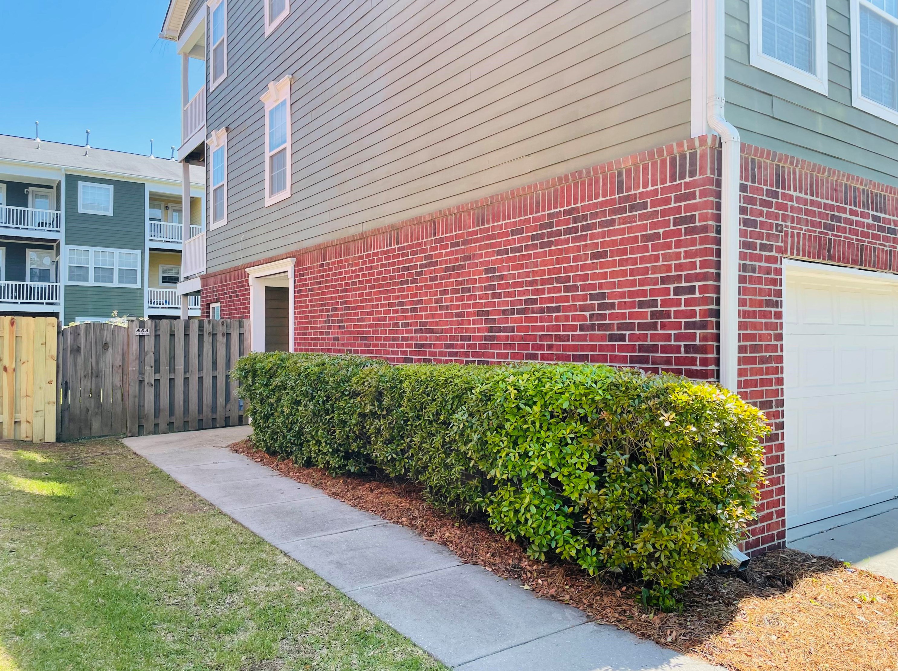 9042 Parlor Dr, Ladson, SC 29456