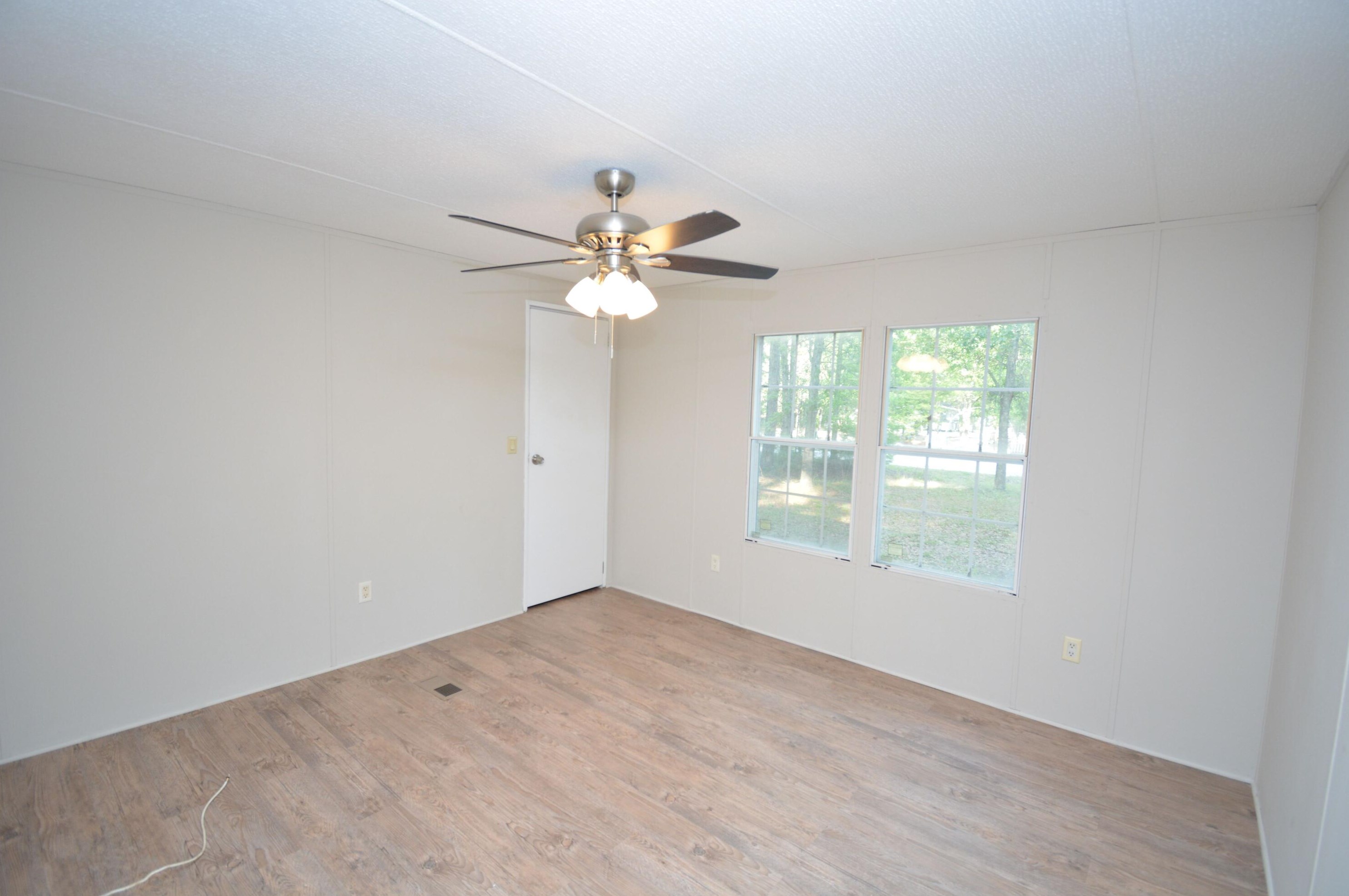 1059 Buffalo Ln, Walterboro, SC 29488-6975