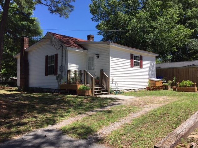 1137 Leesville St, Charleston SC  29405-4738 exterior