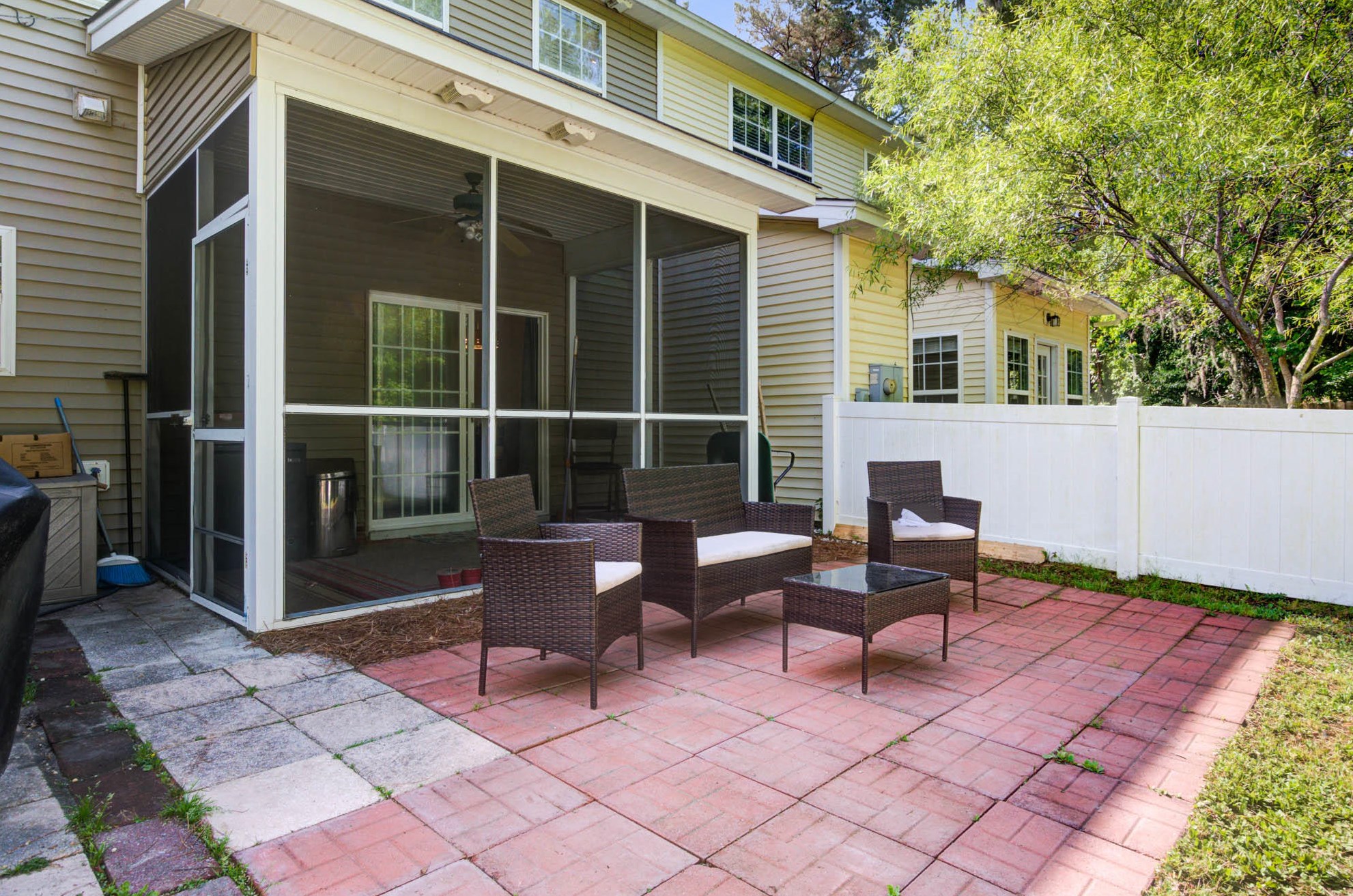 165 Black River Dr, Summerville, SC 29485-8990