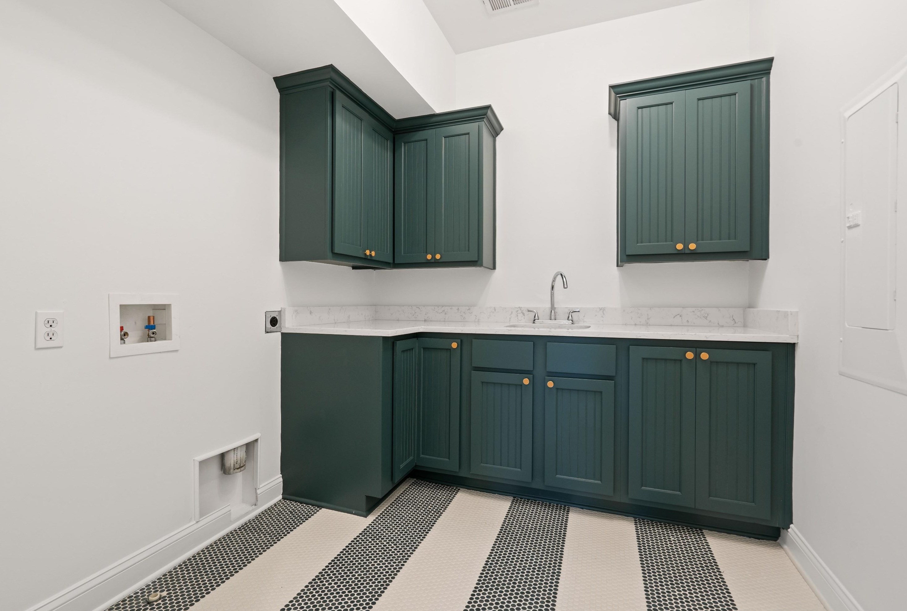 2431 Settlers St, Charleston SC  29492-8374 exterior