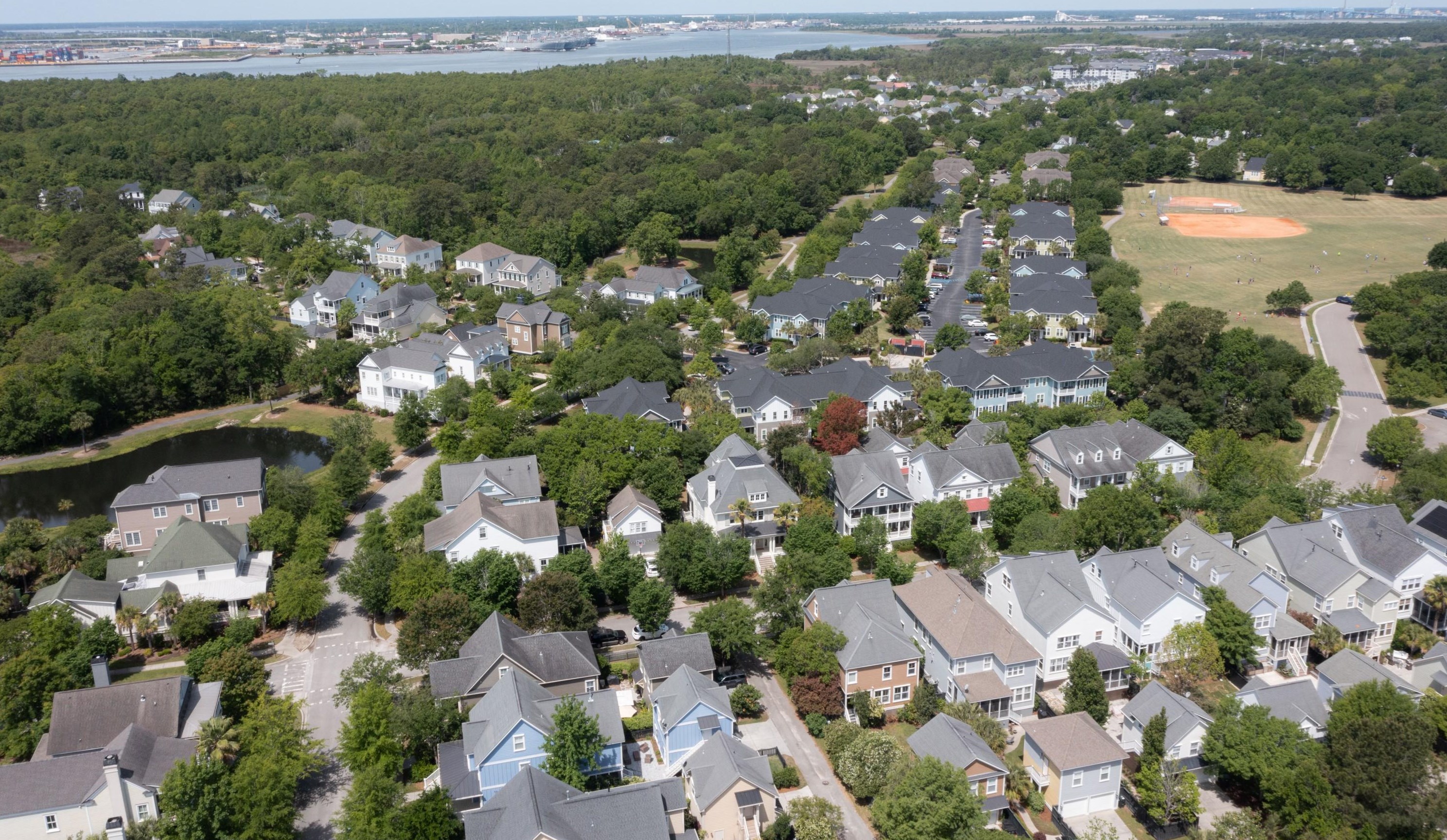 2431 Settlers St, Charleston SC  29492-8374 exterior