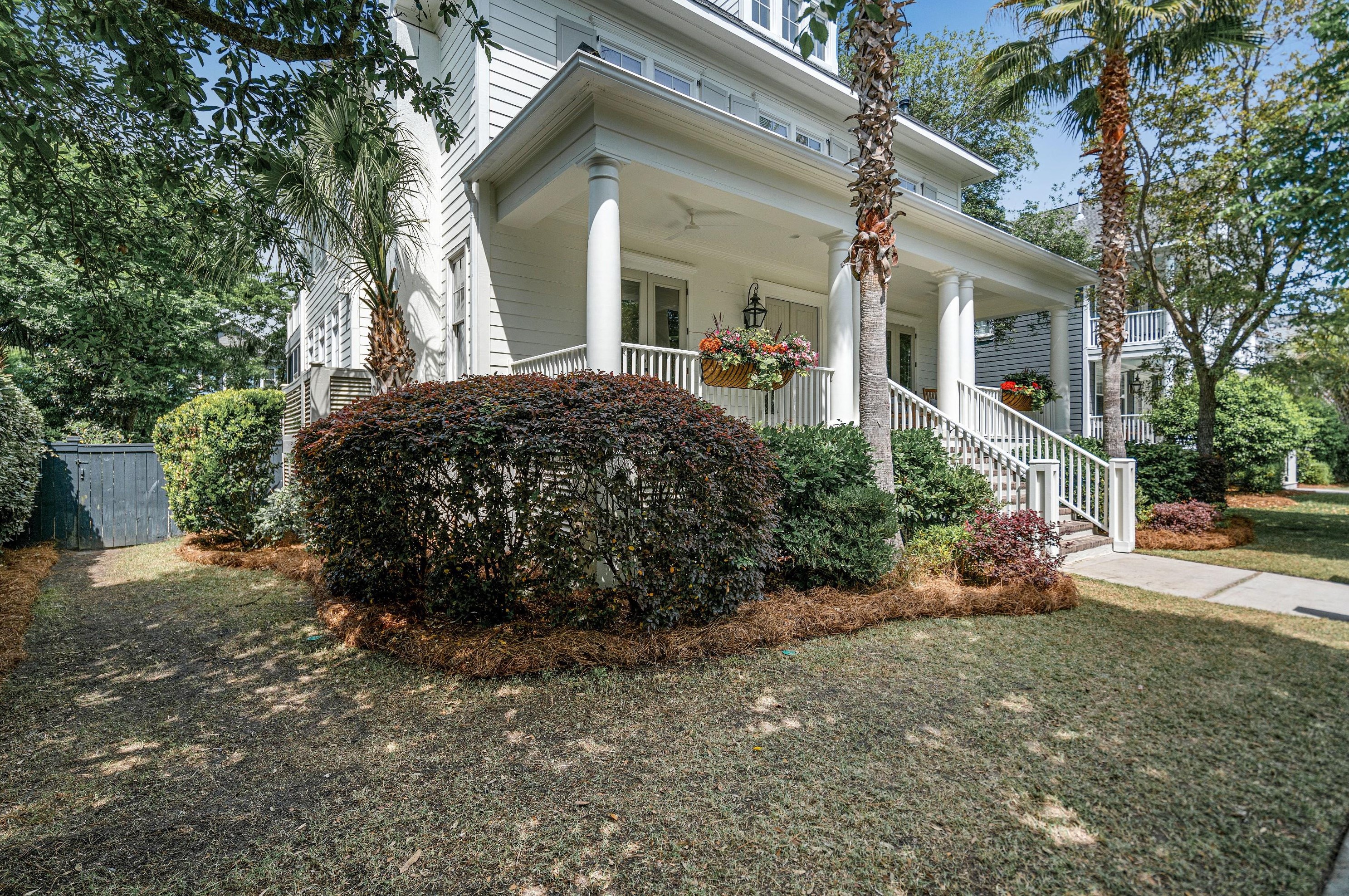 2431 Settlers St, Charleston SC  29492-8374 exterior
