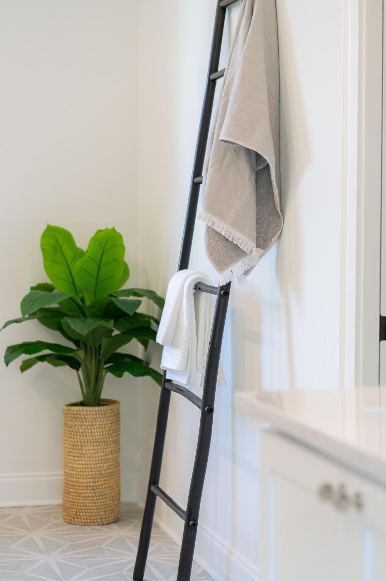 2431 Settlers St, Charleston SC  29492-8374 exterior