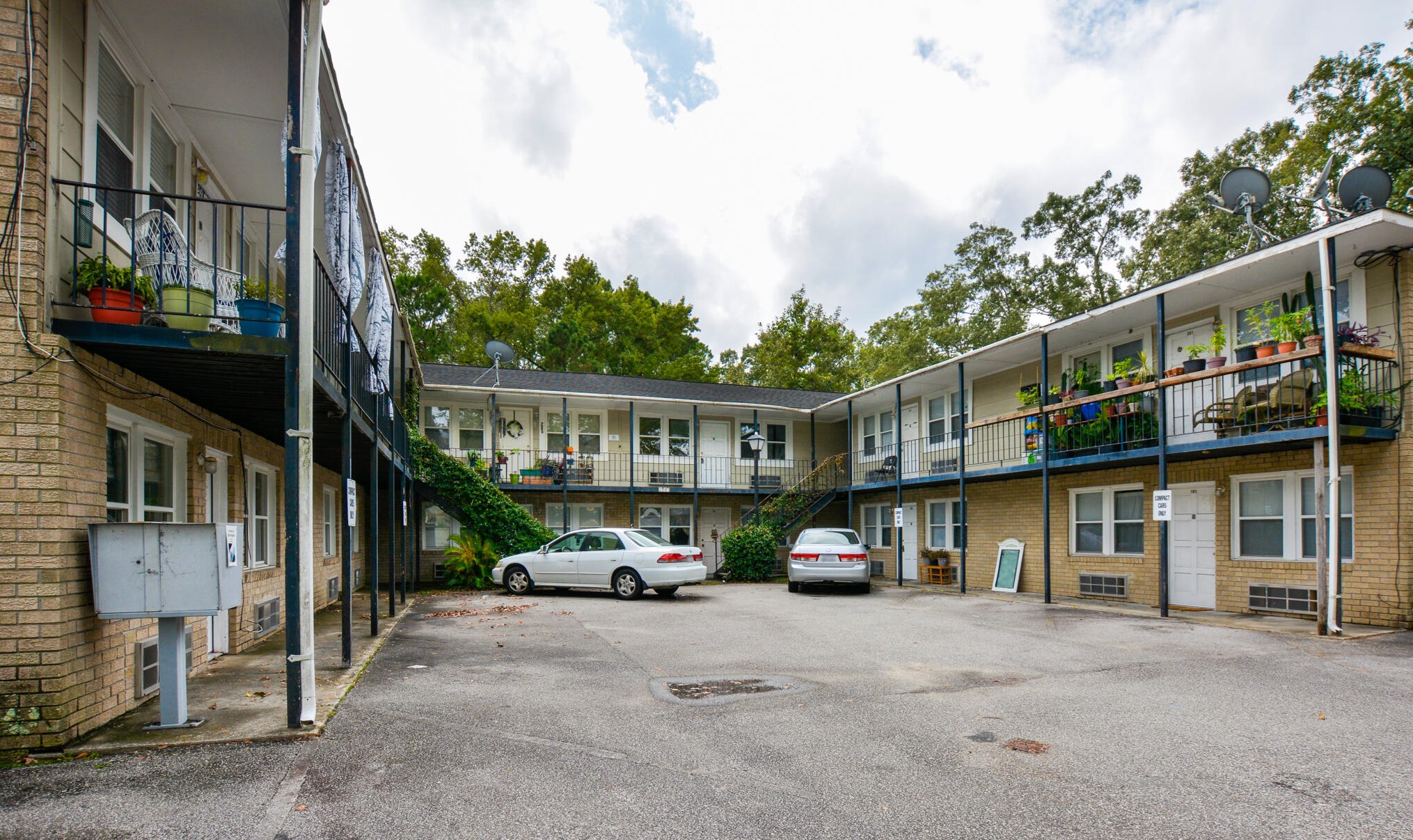 2107 Rondo St #104, Charleston, SC 29414