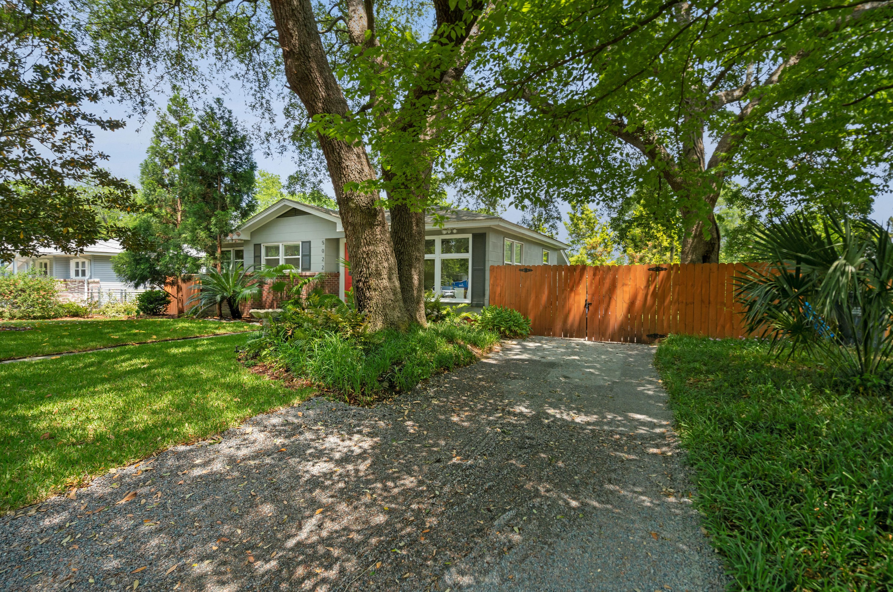 5022 Pittman St, Charleston, SC 29405-4340
