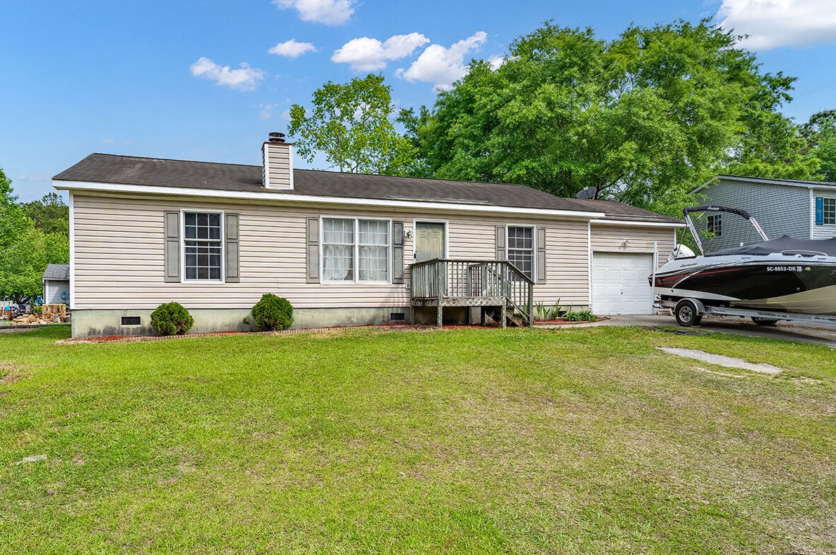 414 Catawba Dr, Summerville, SC 29483-9268