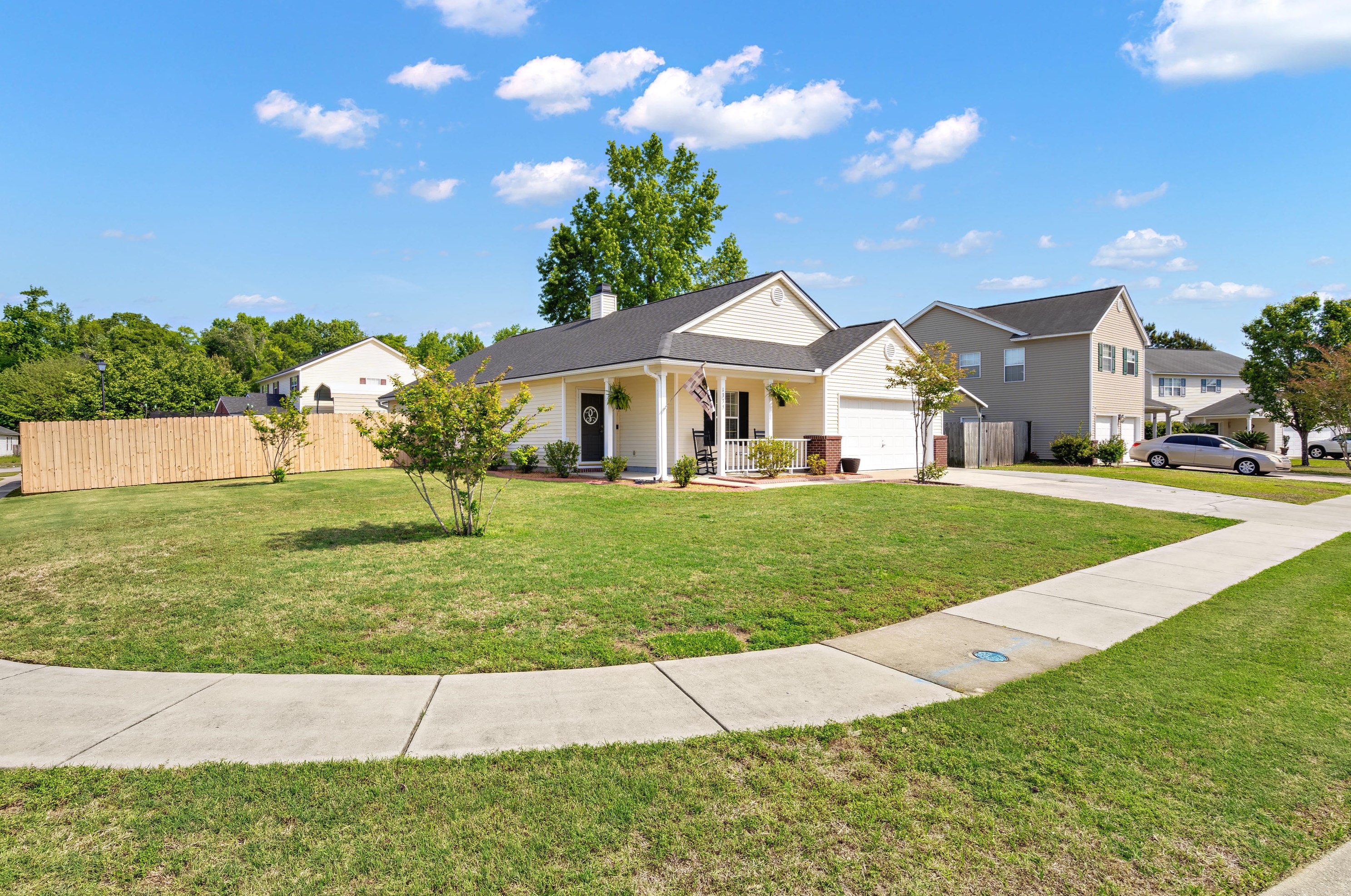 1335 Pinyon Pine Dr, Ladson, SC 29456