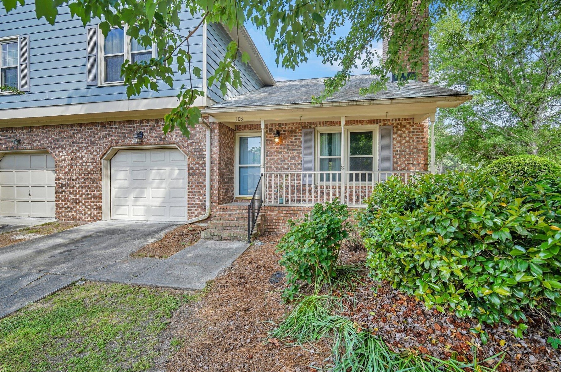 103 Shoveler Pl, Summerville, SC 29485-8323