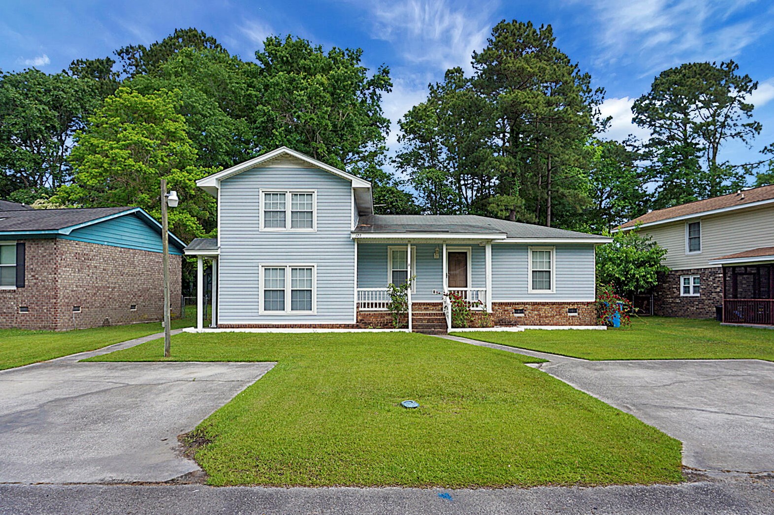 123 Roberta Dr, Summerville, SC 29485-5328
