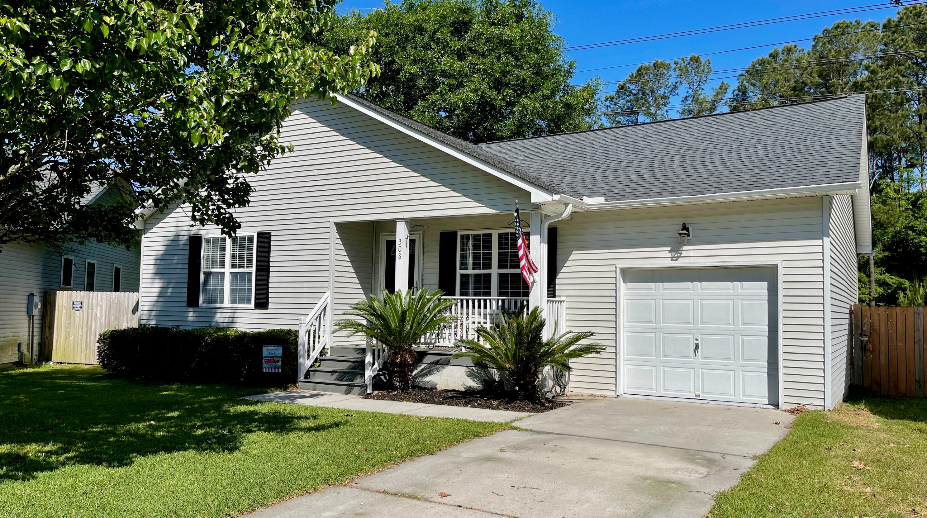 308 Merton Ct, Charleston, SC 29445-6623