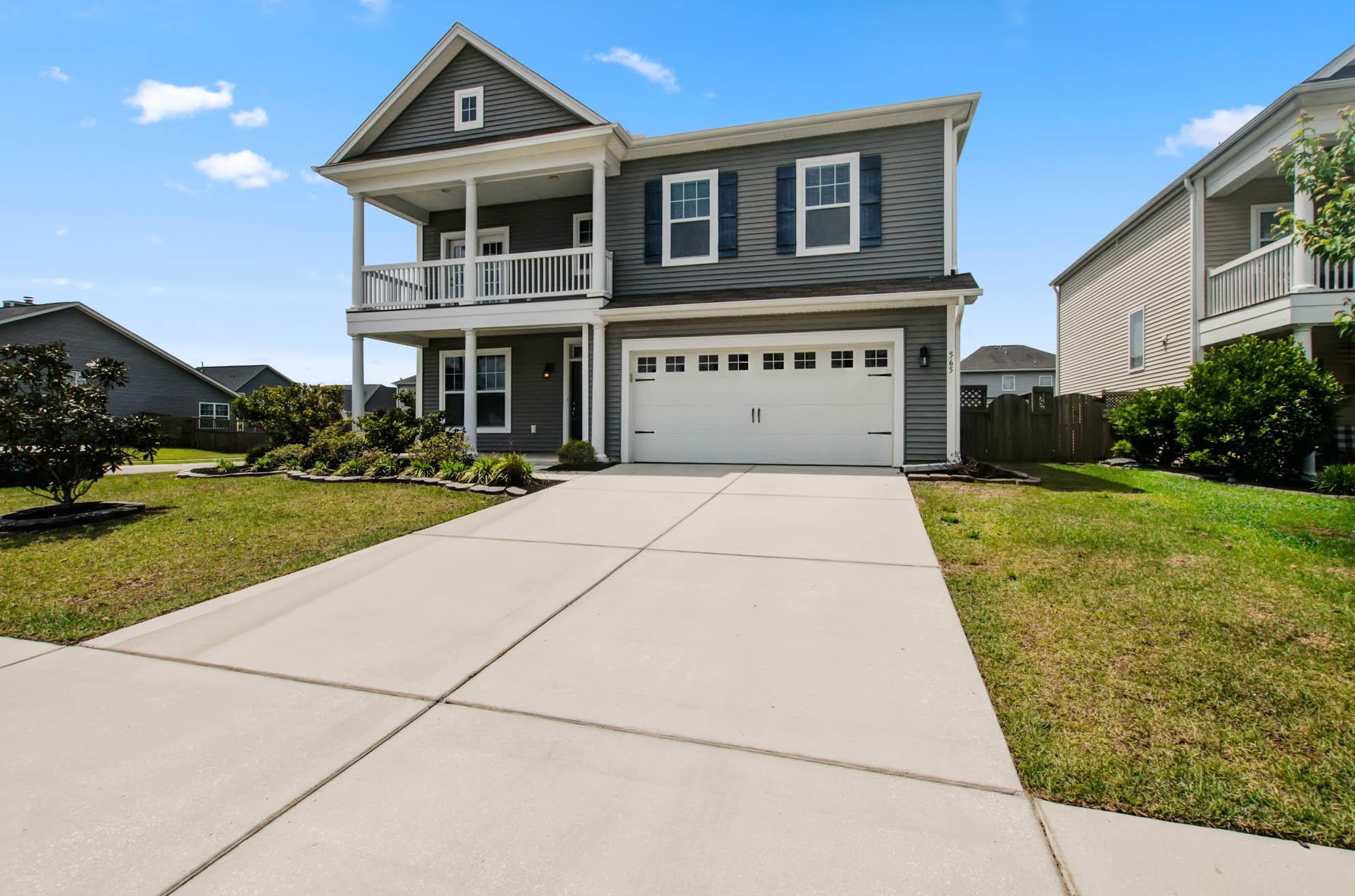 565 Crossland Dr, Moncks Corner, SC 29461-8888
