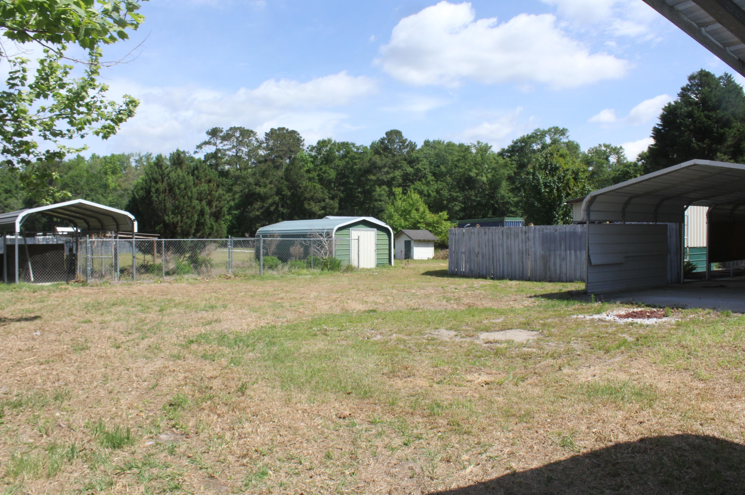 1096 Hiers Corner Rd, Walterboro SC  29488-5642 exterior