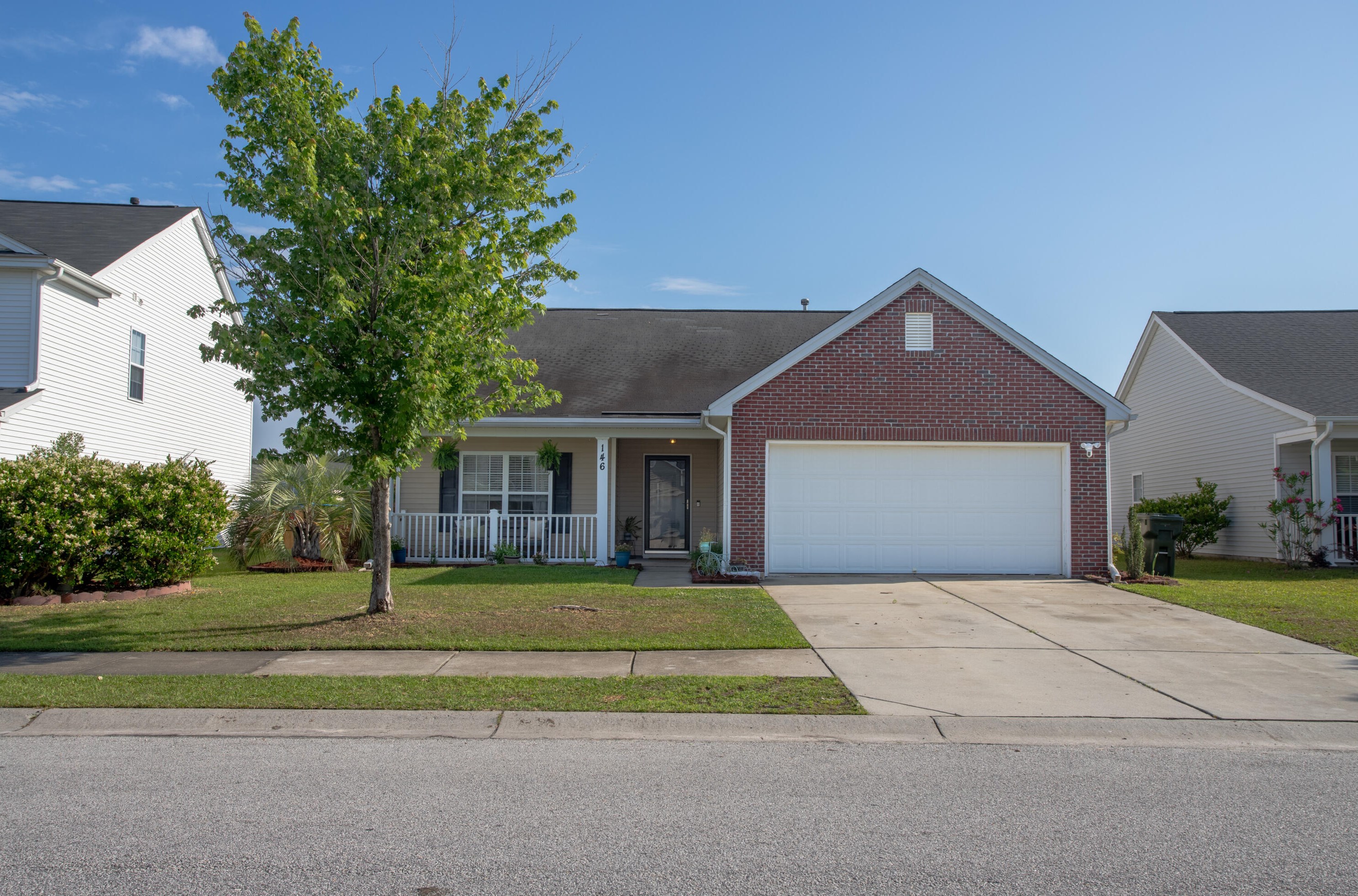 146 Decatur Dr, Summerville, SC 29483-5332