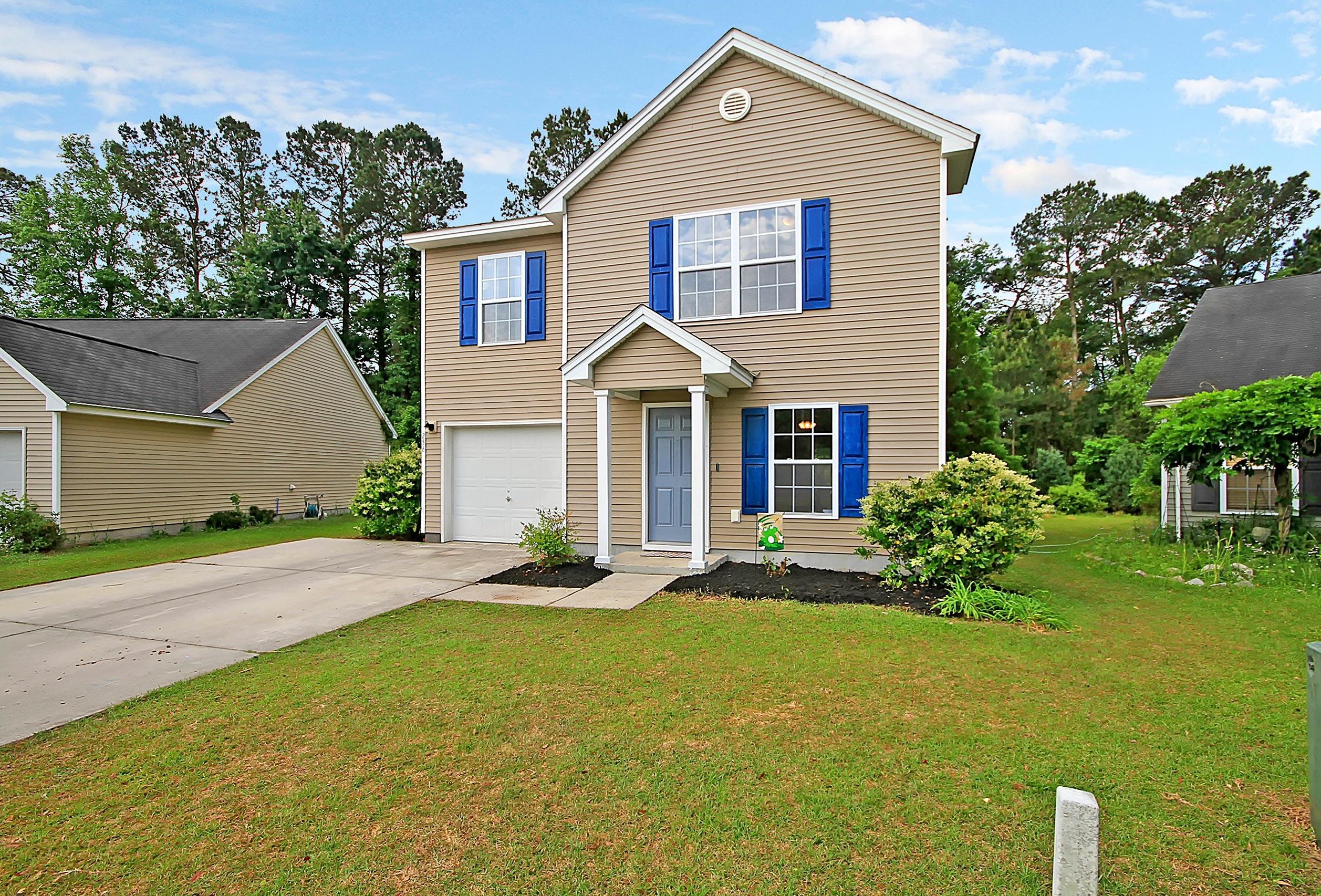 256 Avonshire Dr, Summerville, SC 29483-7355