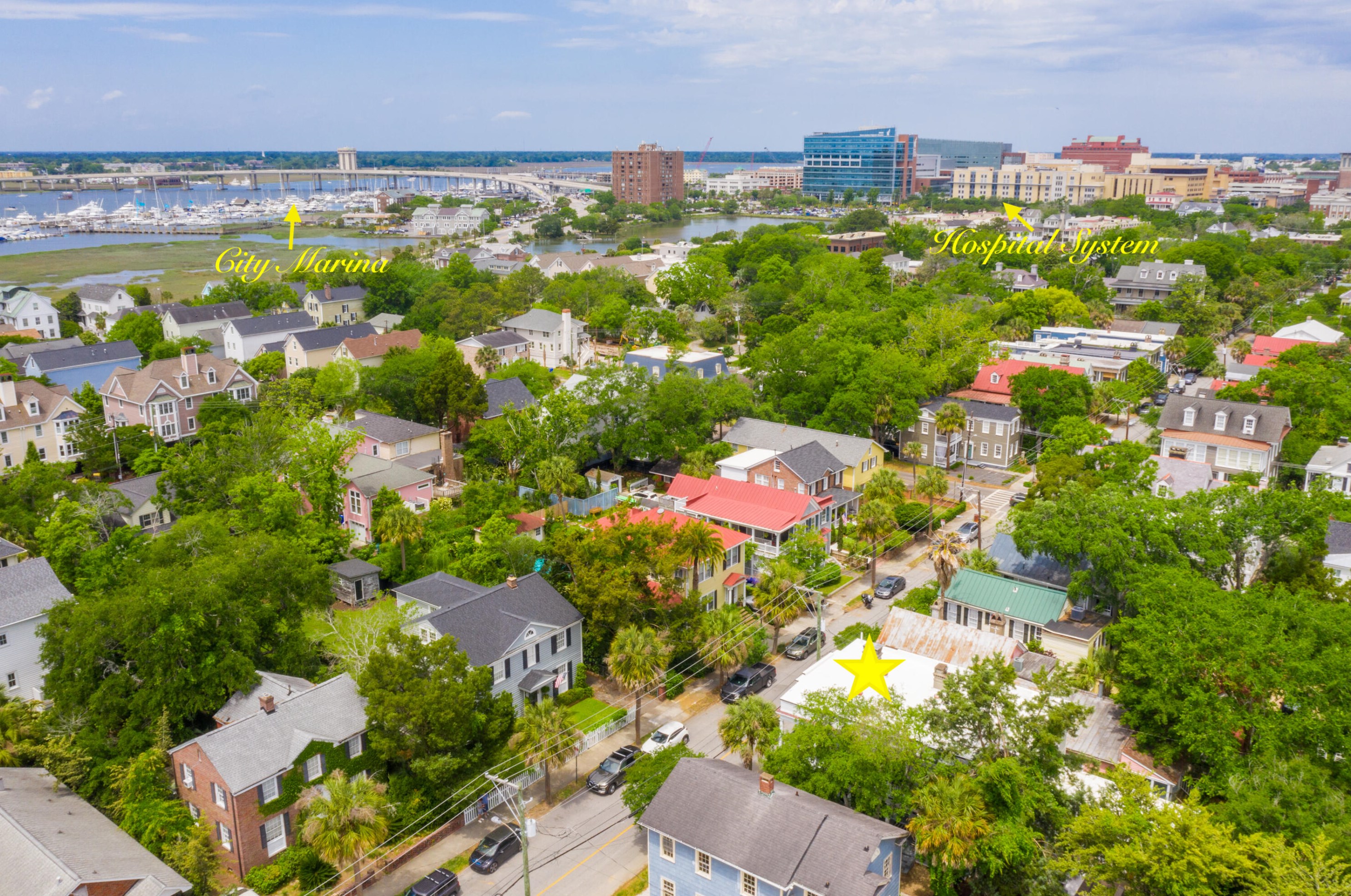 8 Gadsden St, Charleston SC 29401-1205 exterior