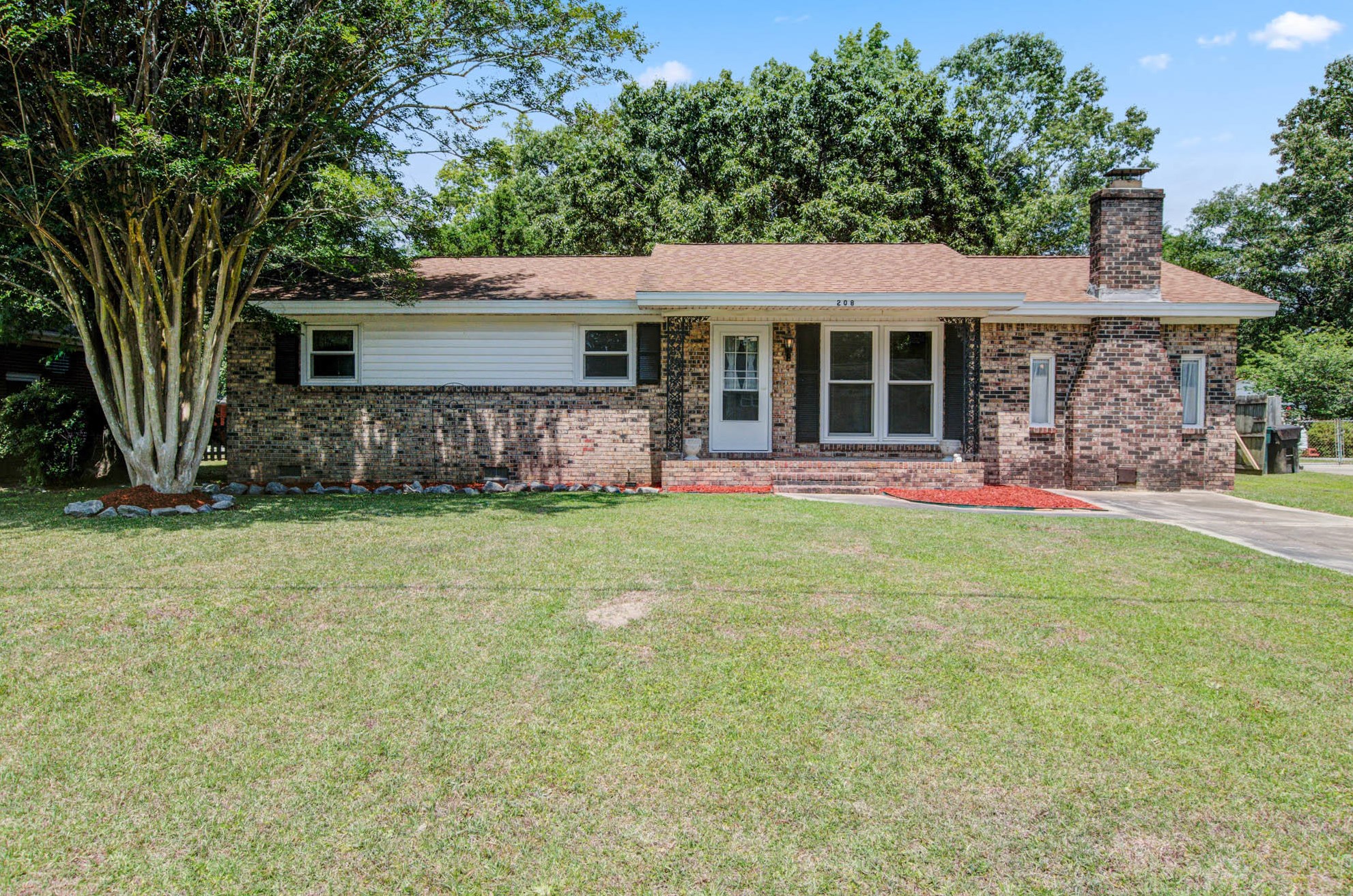 208 Farm Rd, Charleston, SC 29445-3031