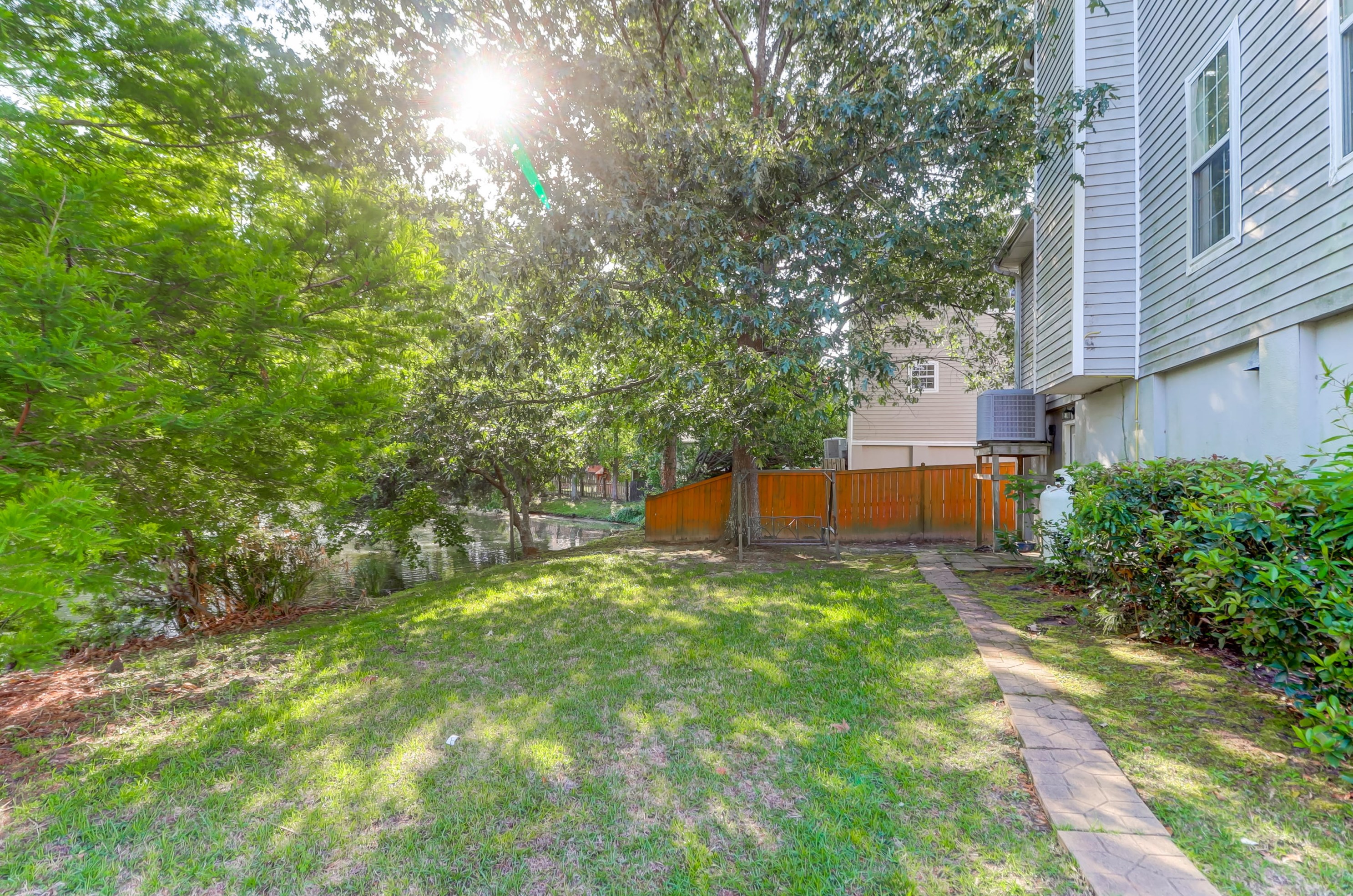 356 Clayton Dr, Charleston, SC 29414-5047