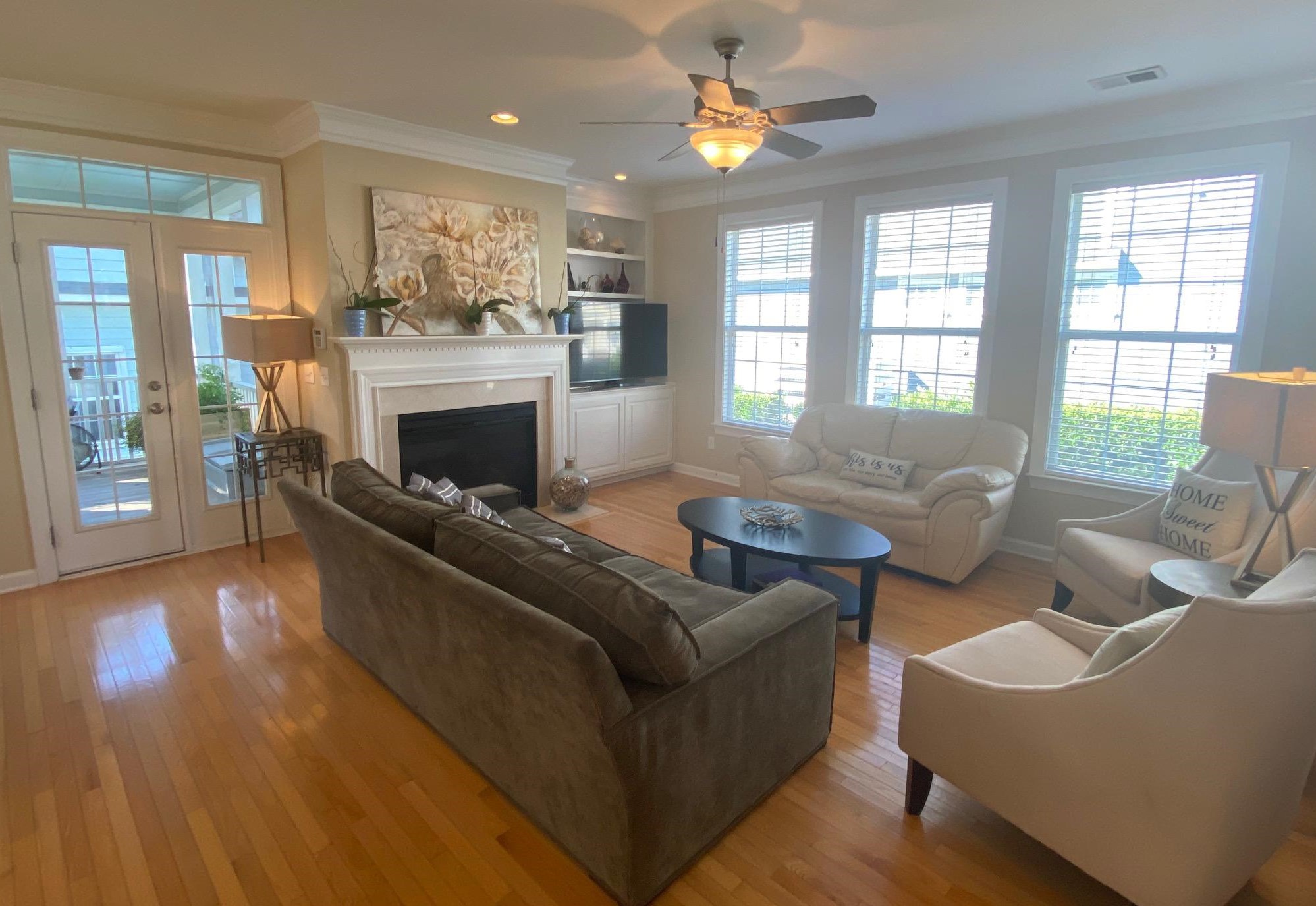 1444 Clancy Rd, Mount Pleasant, SC 29466-9318