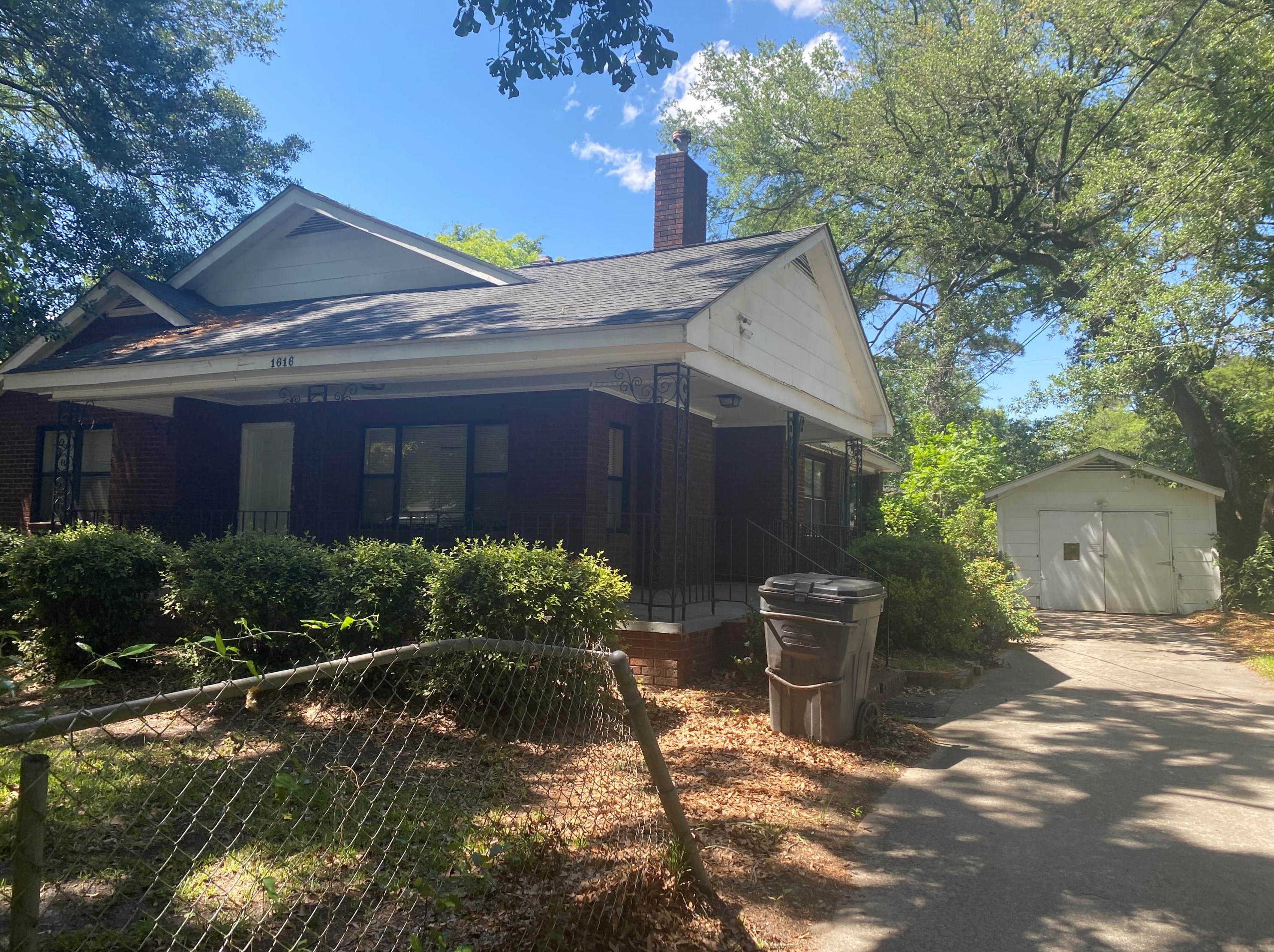 1616 Sumner Ave, Charleston, SC 29406