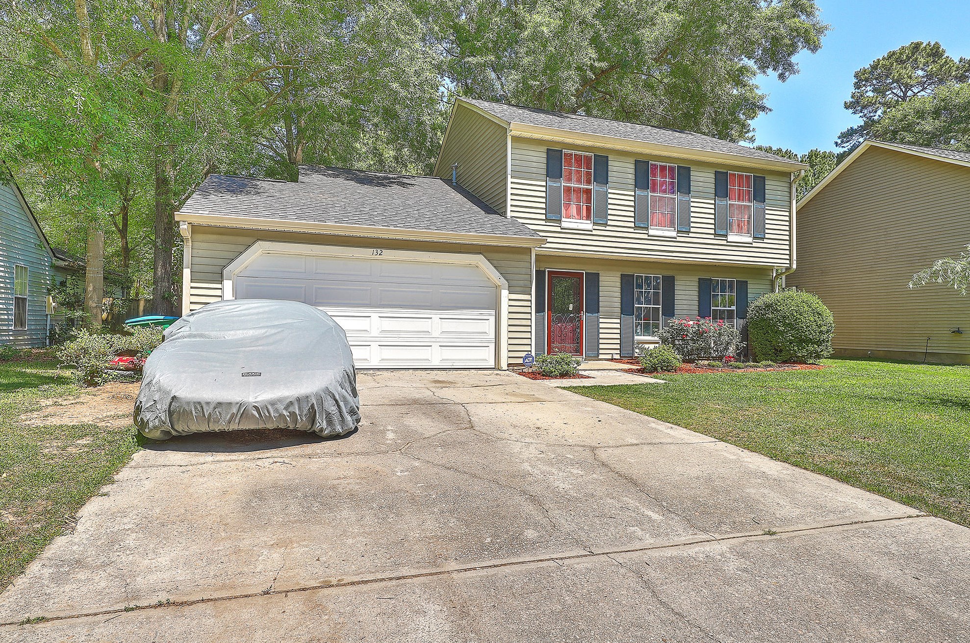 132 Danzid Dr, Summerville, SC 29483-9282