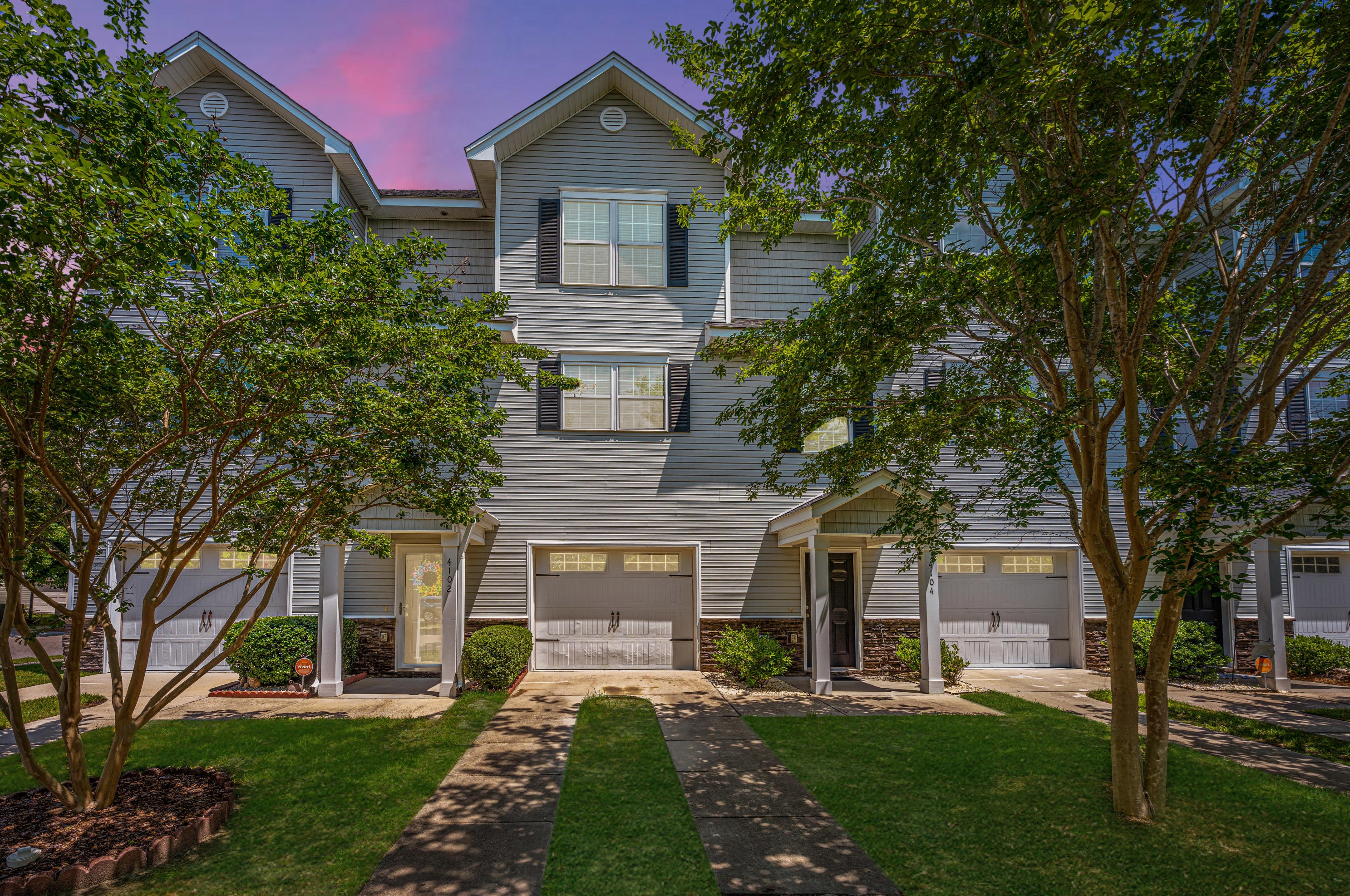 4104 Veritas St, Charleston, SC 29414-6096