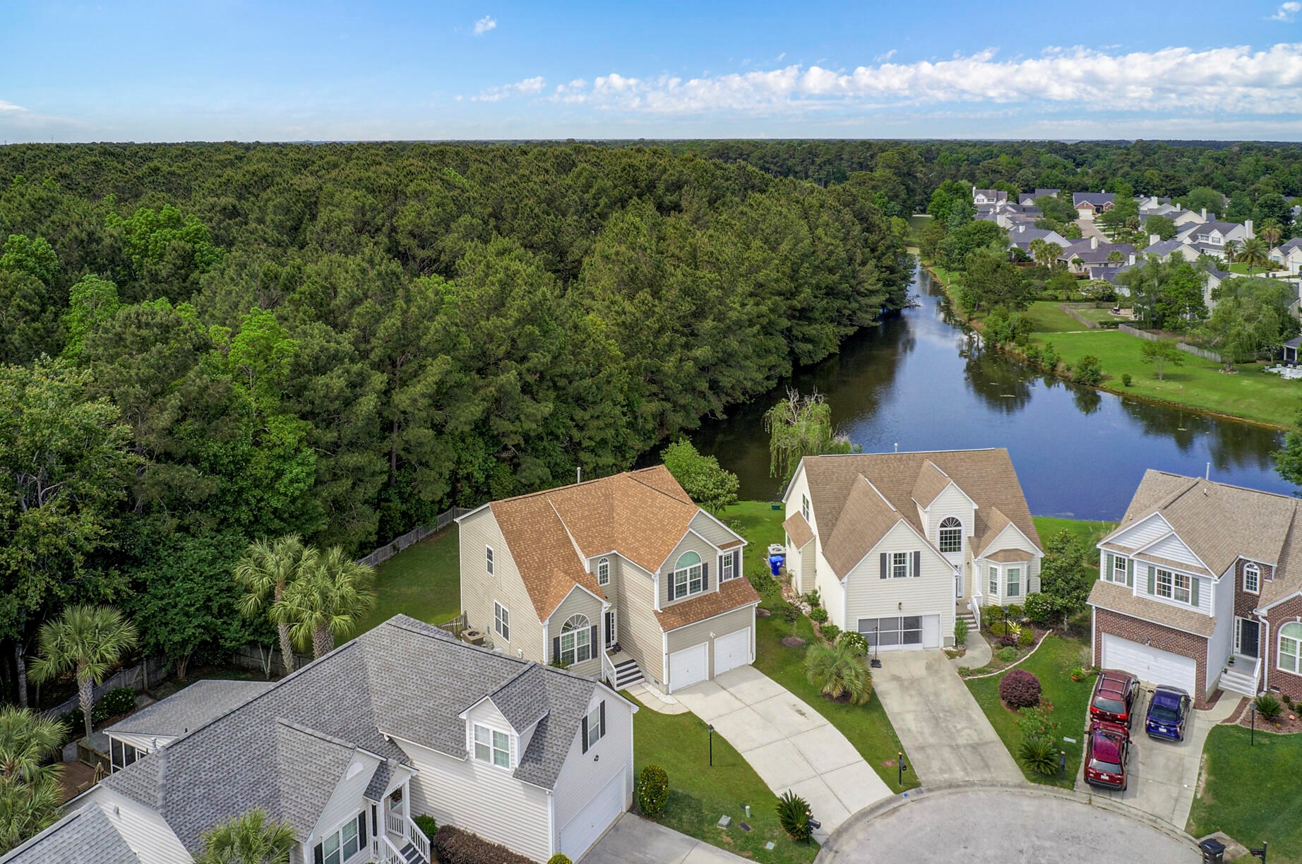 1064 Willoughby Ln, Mount Pleasant, SC 29466
