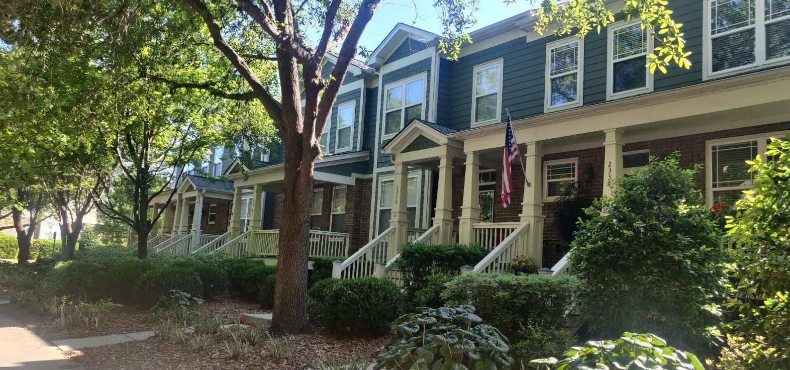 2330 Daniel Island Dr, Charleston, SC 29492-8132