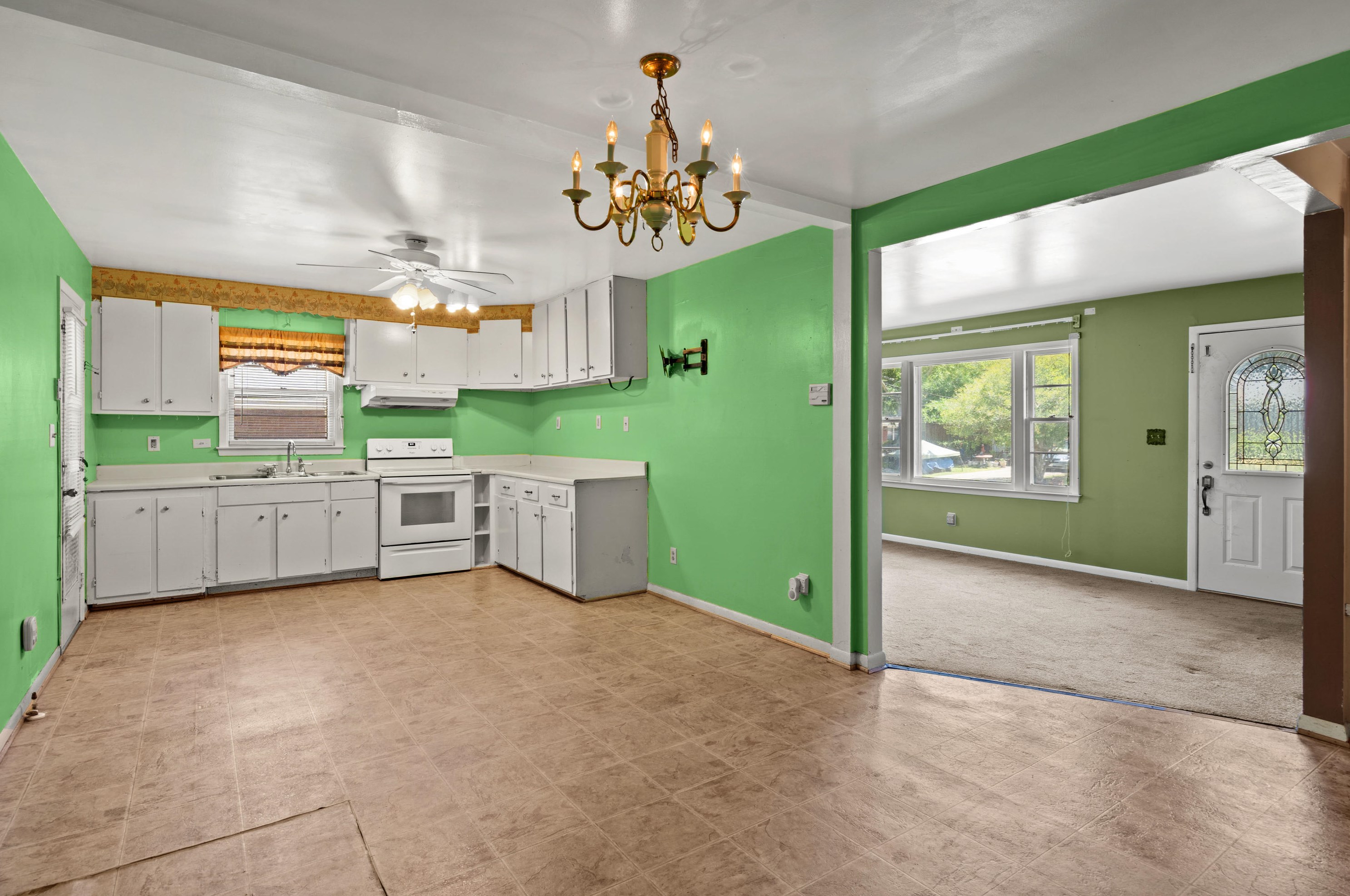 5117 Monterey St, Charleston SC  29405-4034 exterior