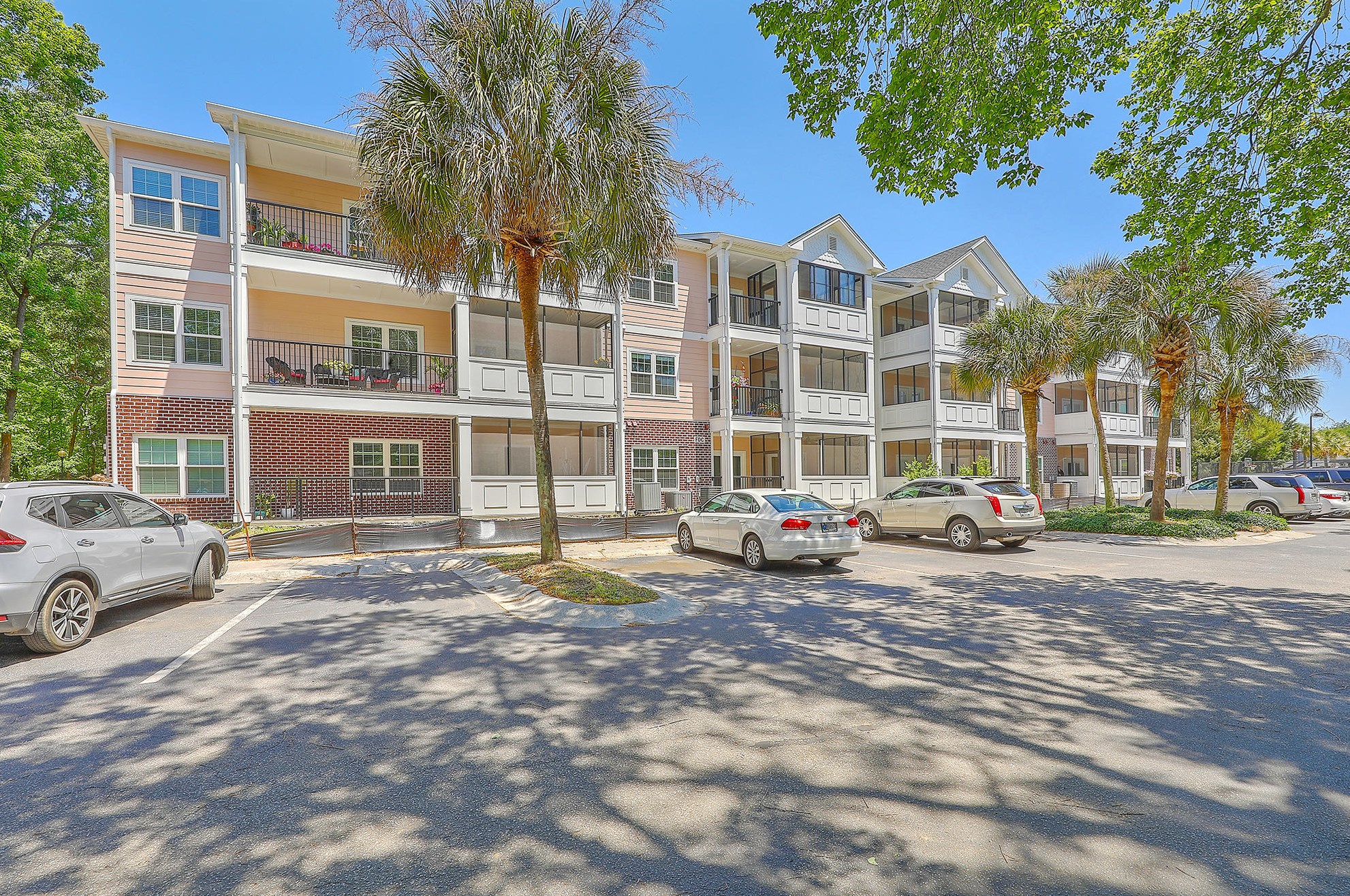 1025 Riverland Woods Pl, Charleston SC  29412-4133 exterior