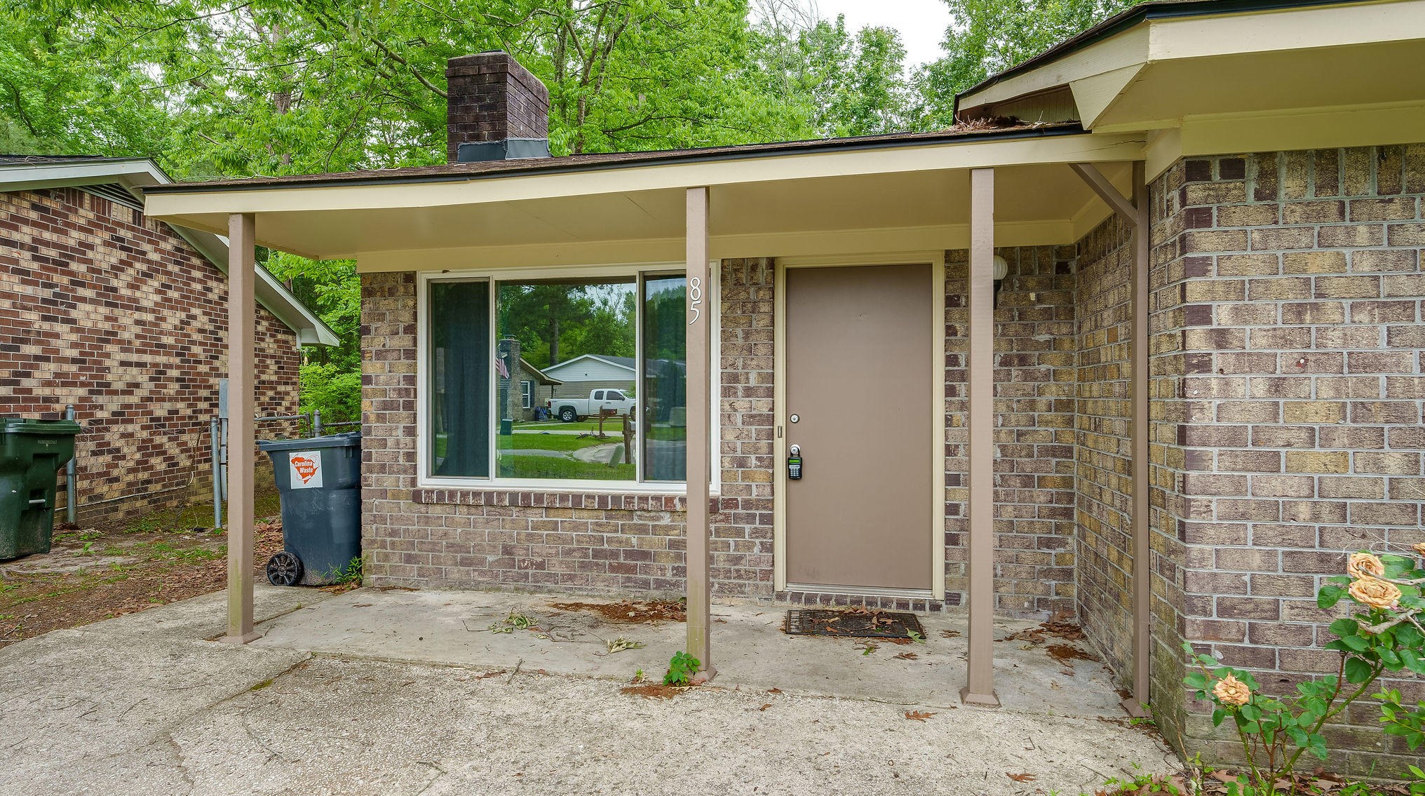 85 Tanbark Ct, Charleston SC  29445-3805 exterior