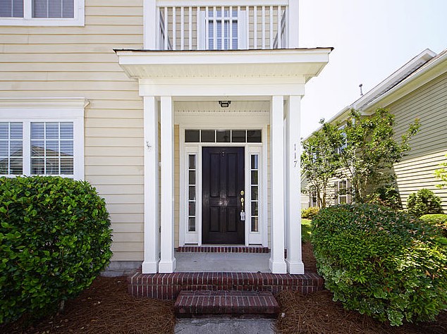 117 Foxglove Ave, Summerville, SC 29483-5572