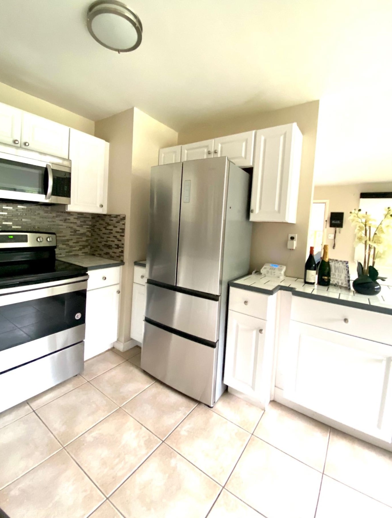 19 Roselle Ave, Charleston, SC 29445-4532