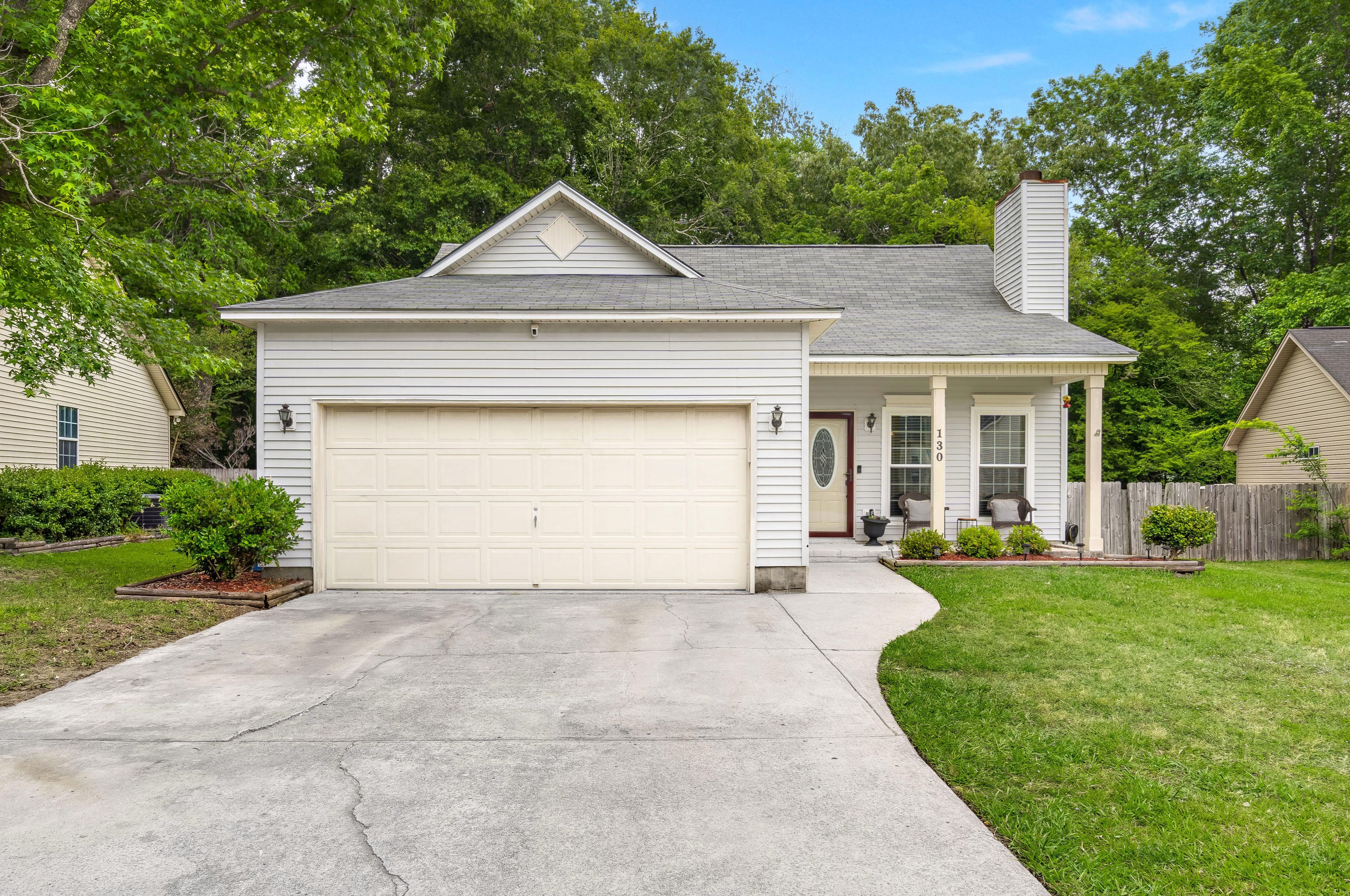 130 Landau Rd, Summerville, SC 29485-8397