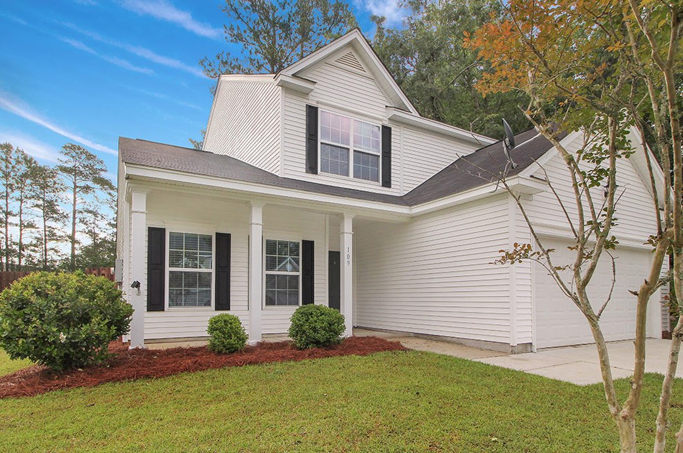 109 Wynfield Forest Dr, Summerville, SC 29485-9082
