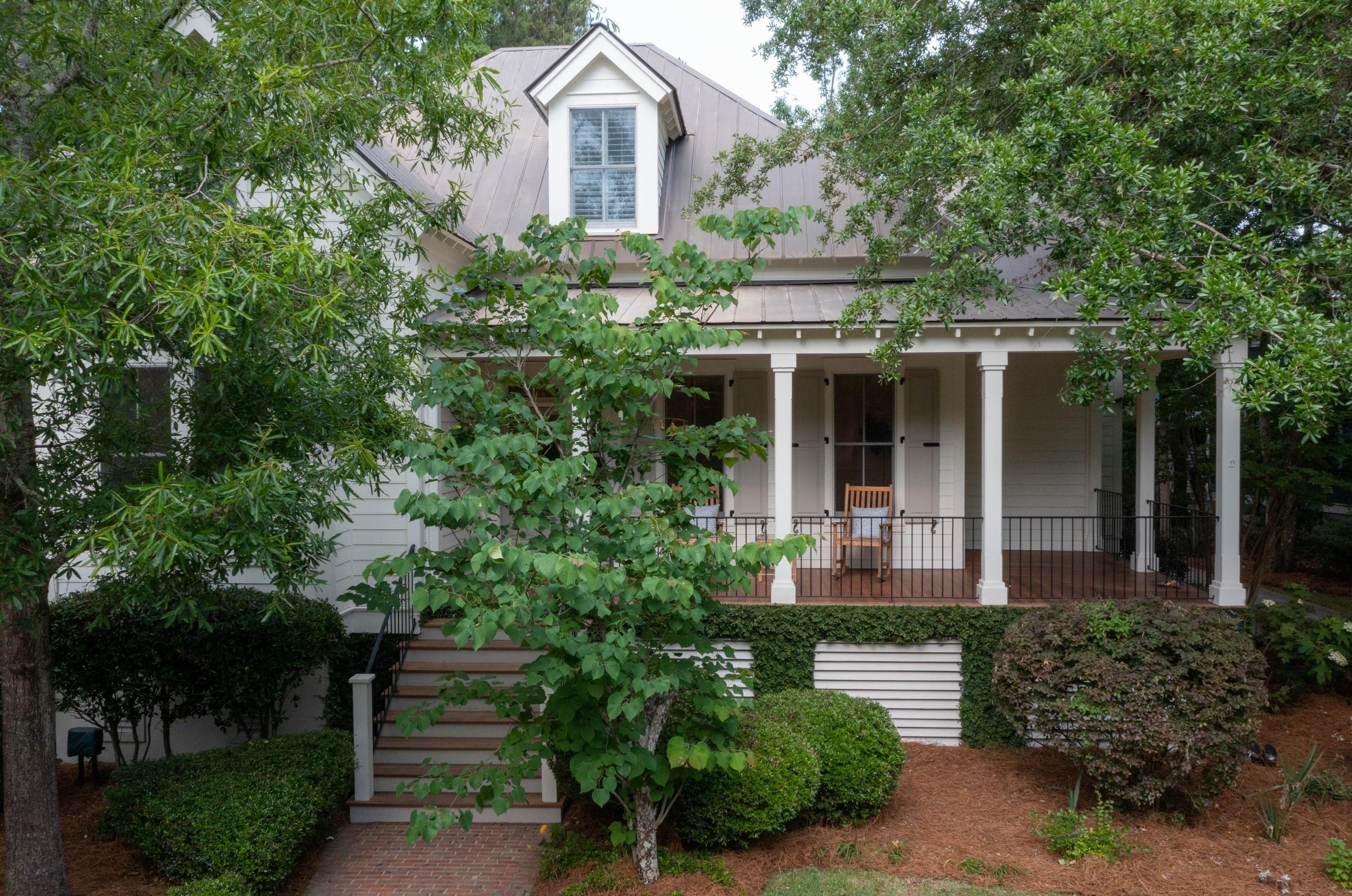 160 King George St, Charleston SC  29492-8129 exterior