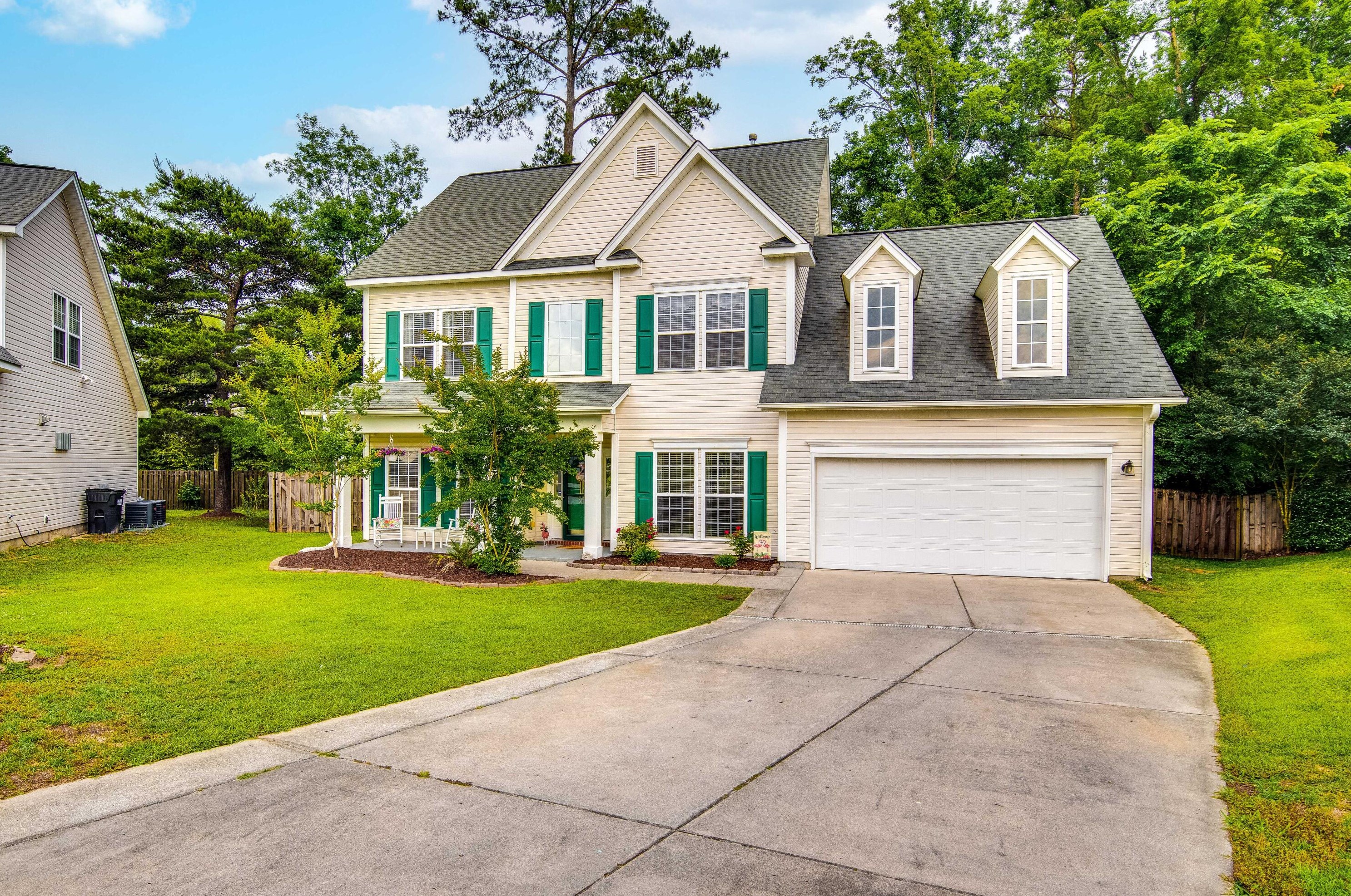 211 Curico Ln, Summerville, SC 29483-8975