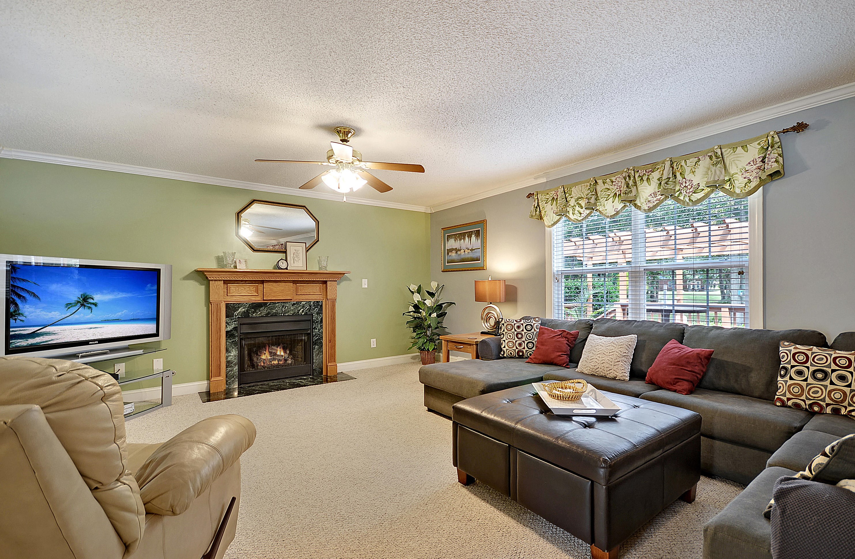 102 Westover Dr, Charleston, SC 29445-7147