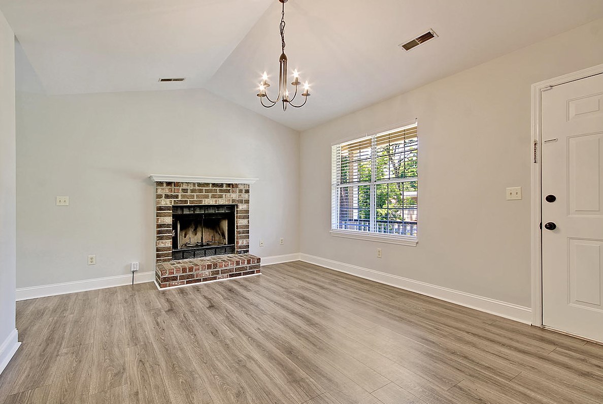 1141 Rembert Rd, Charleston, SC 29412-9416