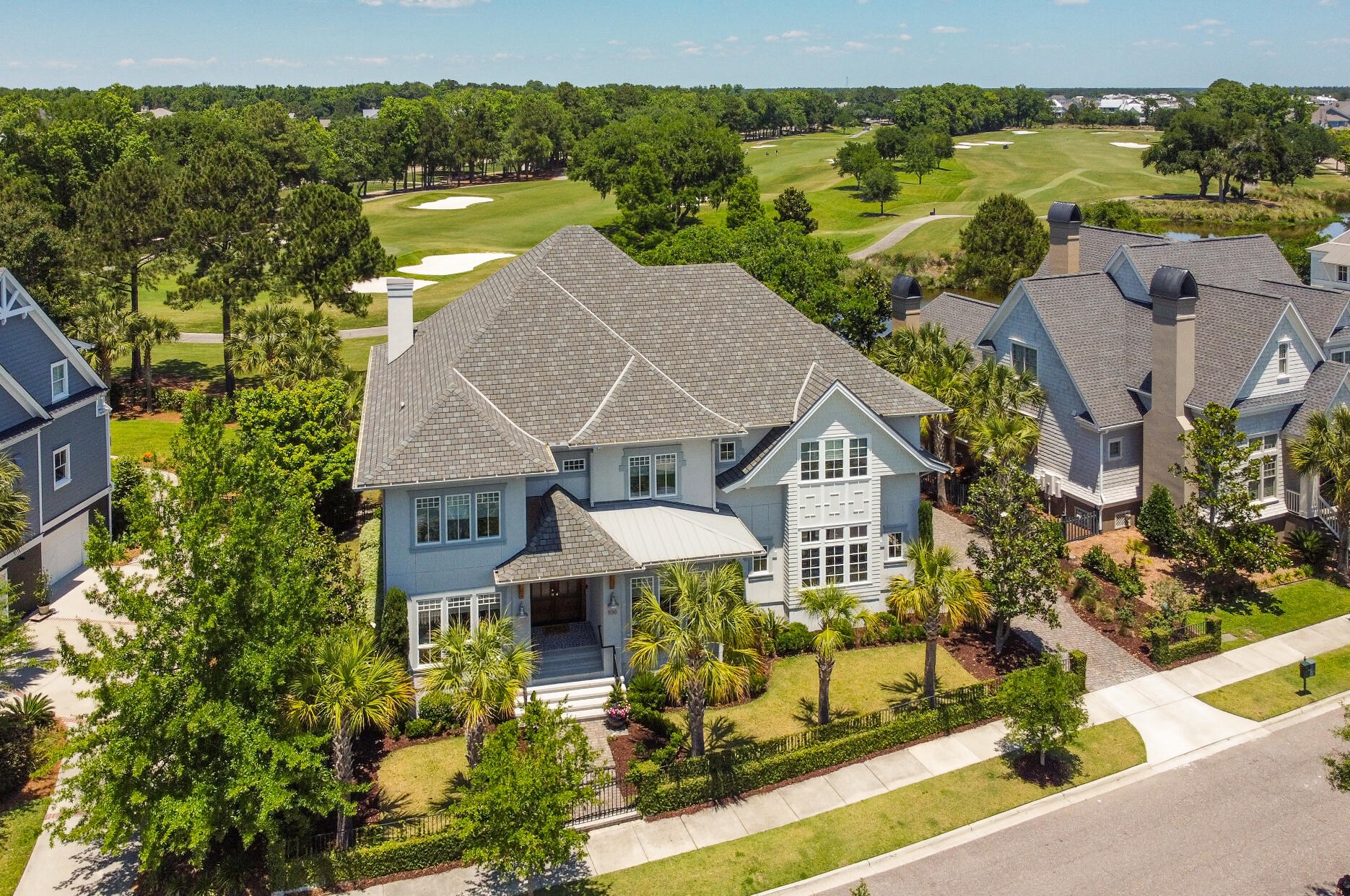 530 Park Crossing Dr, Charleston SC  29492-2101 exterior