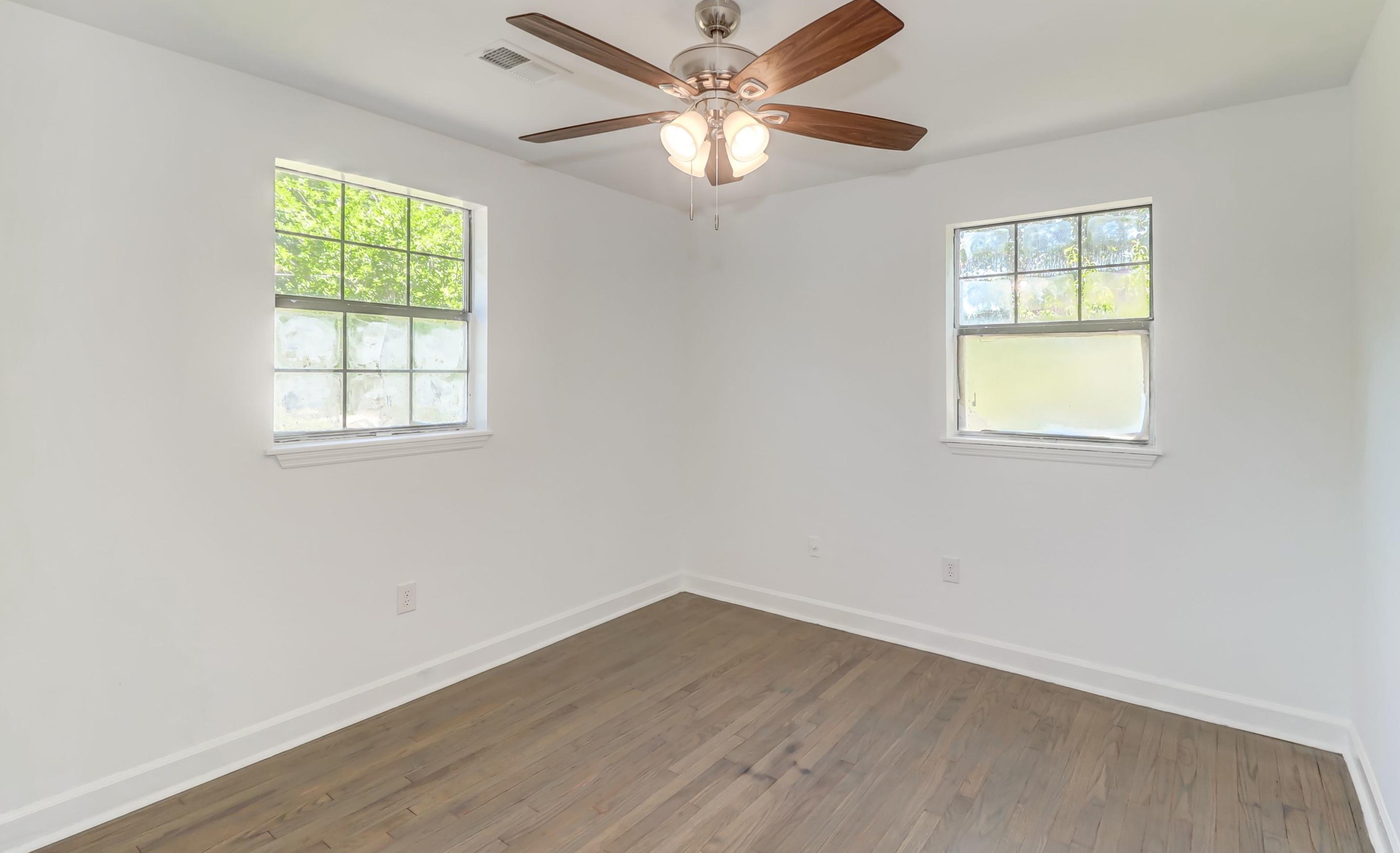 221 Birch Ave, Charleston SC  29445-3048 exterior