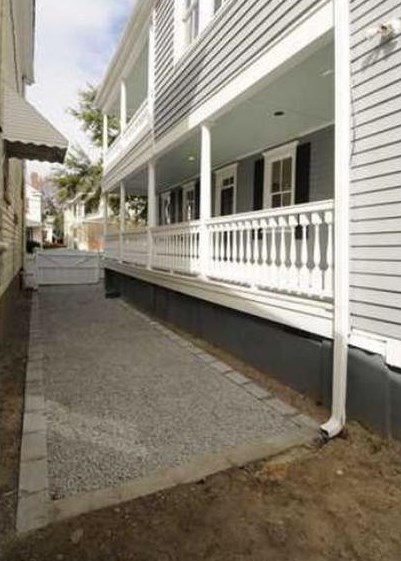 109 Fishburne St, Charleston, SC 29403