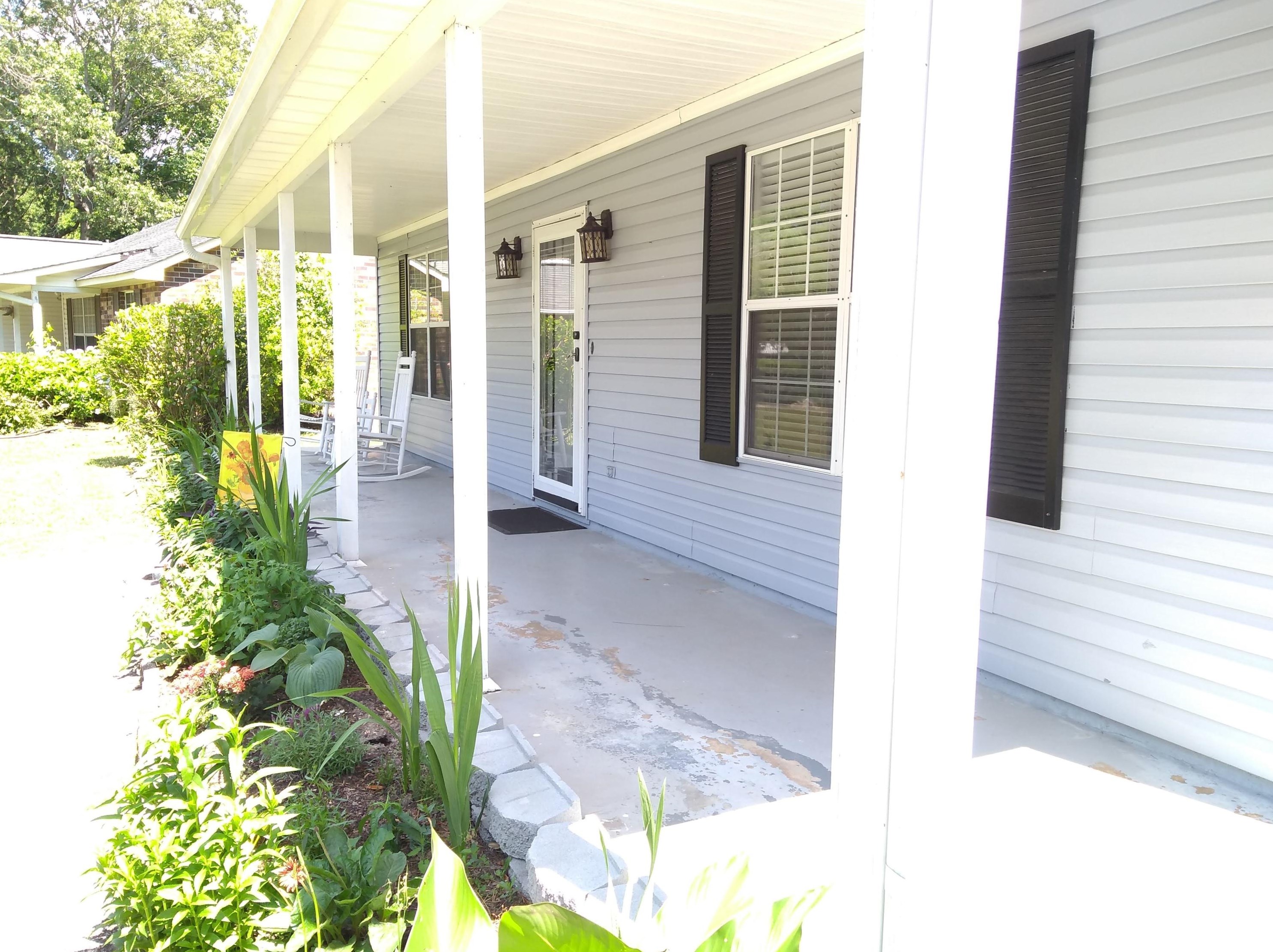 124 Old Saybrook Rd, Charleston, SC 29418-2025