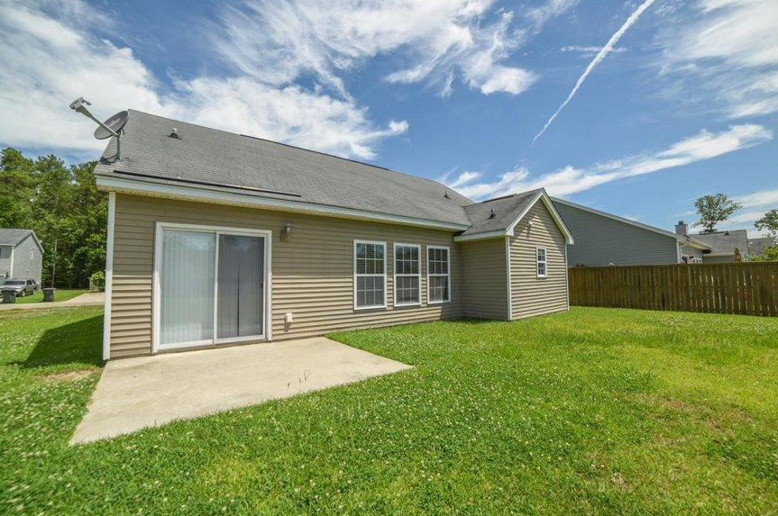 321 Slow Mill Dr, Charleston SC  29445-9641 exterior
